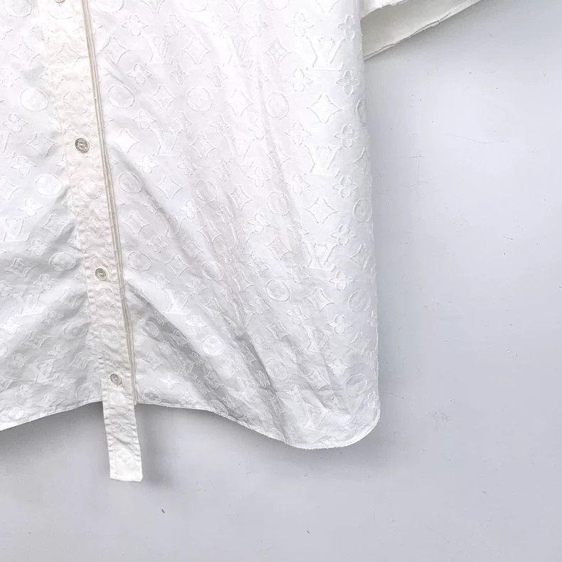 Louis Vuitton Louis Vuitton Cotton lapel short sleeve shirt with white l Size S / US 4 / IT 40 - 5 Thumbnail