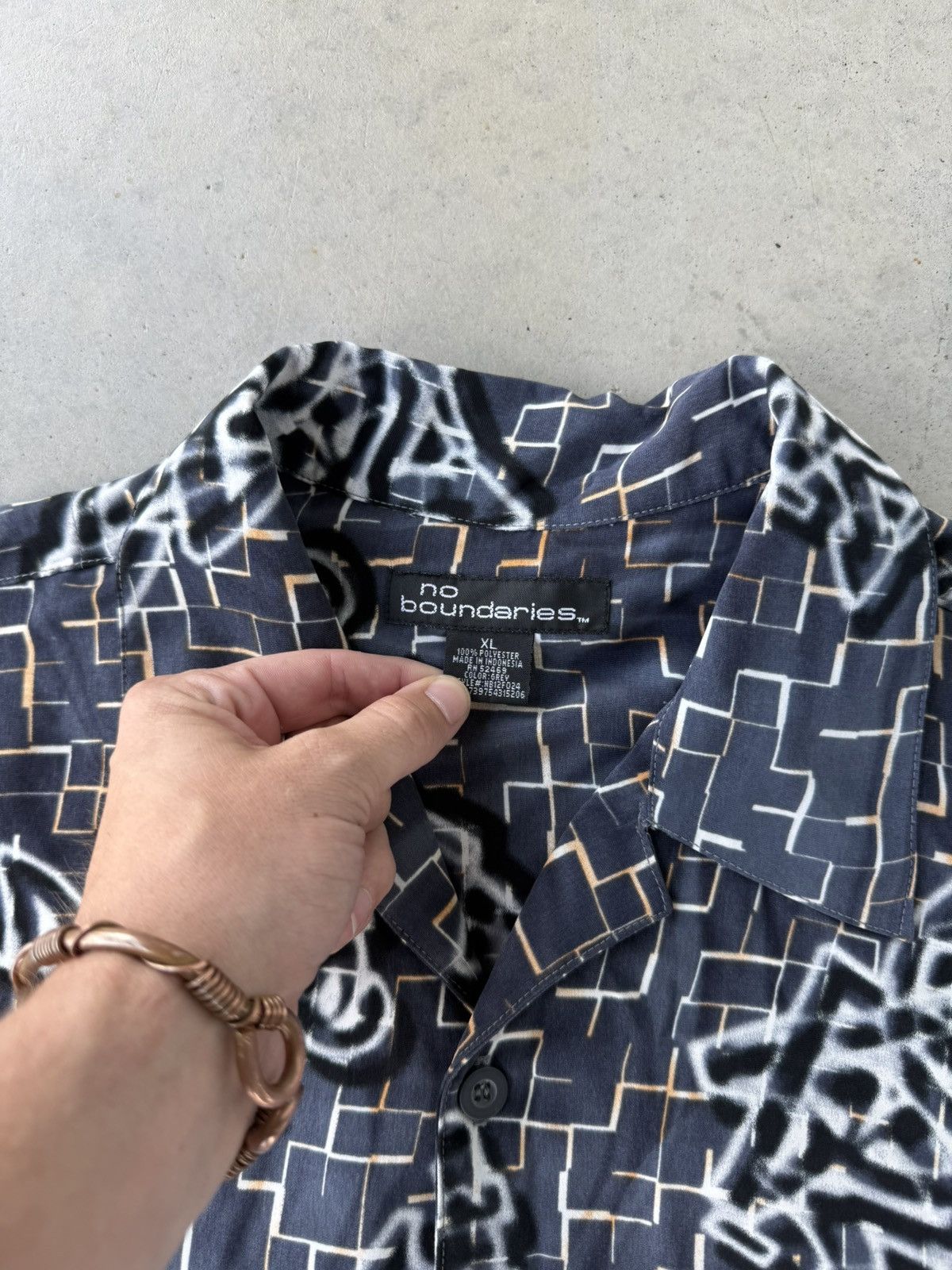 Vintage Vintage Y2K No Boundaries Graffiti AOP Button Up Shirt Size US M / EU 48-50 / 2 - 4 Thumbnail