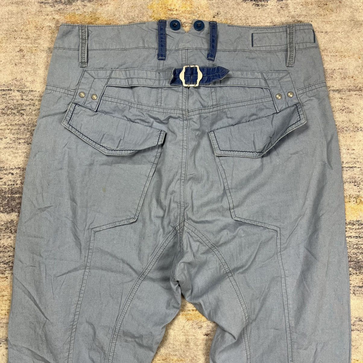 Marithe + Francois Girbaud Marithe Francois girbaud multi pocket buckle back pants Size US 34 / EU 50 - 7 Thumbnail