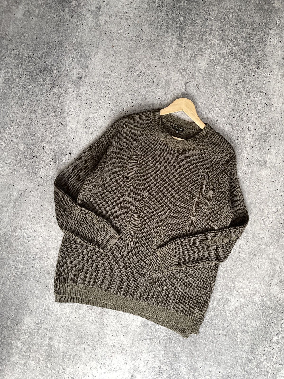 Vintage Avant-garde knitted sweatshirt with scuffs Size S oversized Size US S / EU 44-46 / 1 - 8 Thumbnail