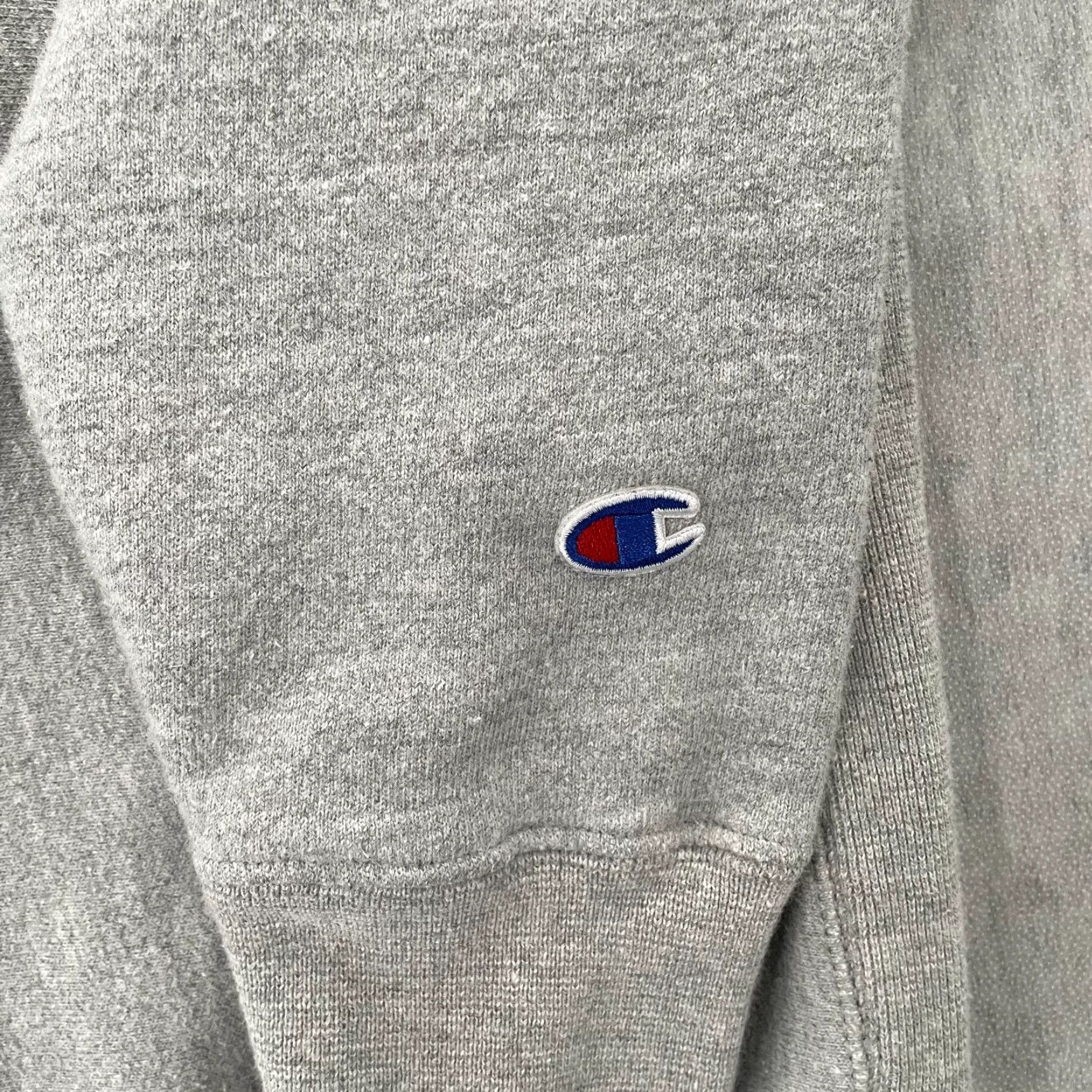 Champion VINTAGE Champion Reverse Weave Yale University Sweatshirt Adult Large Crewneck Gray Ivy University Logo 90s Mens Size US L / EU 52-54 / 3 - 5 Thumbnail