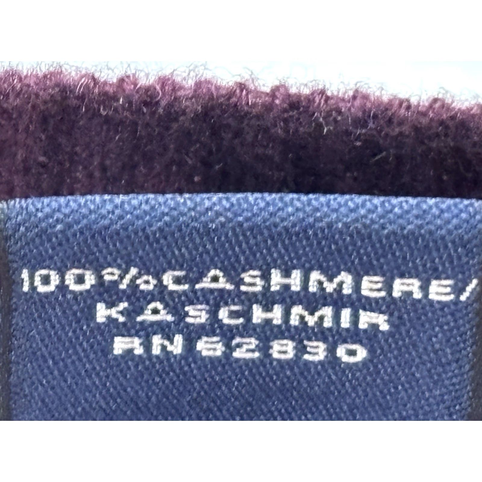 Lands' End Lands' End 100% Cashmere Sweater Sz 4XLT Big & Tall Men Dark Purple V-Neck Pull-over Knit Long Sleeve Winter/Vintage? Size US XXL / EU 58 / 5 - 5 Thumbnail