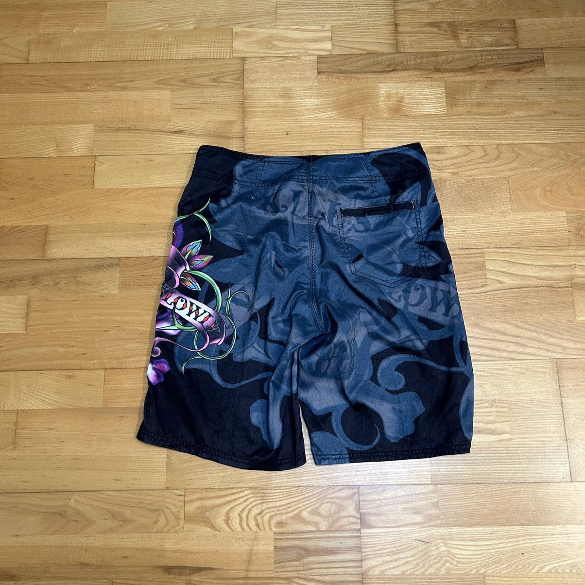 Christian Audigier × Ed Hardy × Japanese Brand Y2K Ed Hardy shorts black tattoo skull Size US 34 / EU 50 - 5 Thumbnail