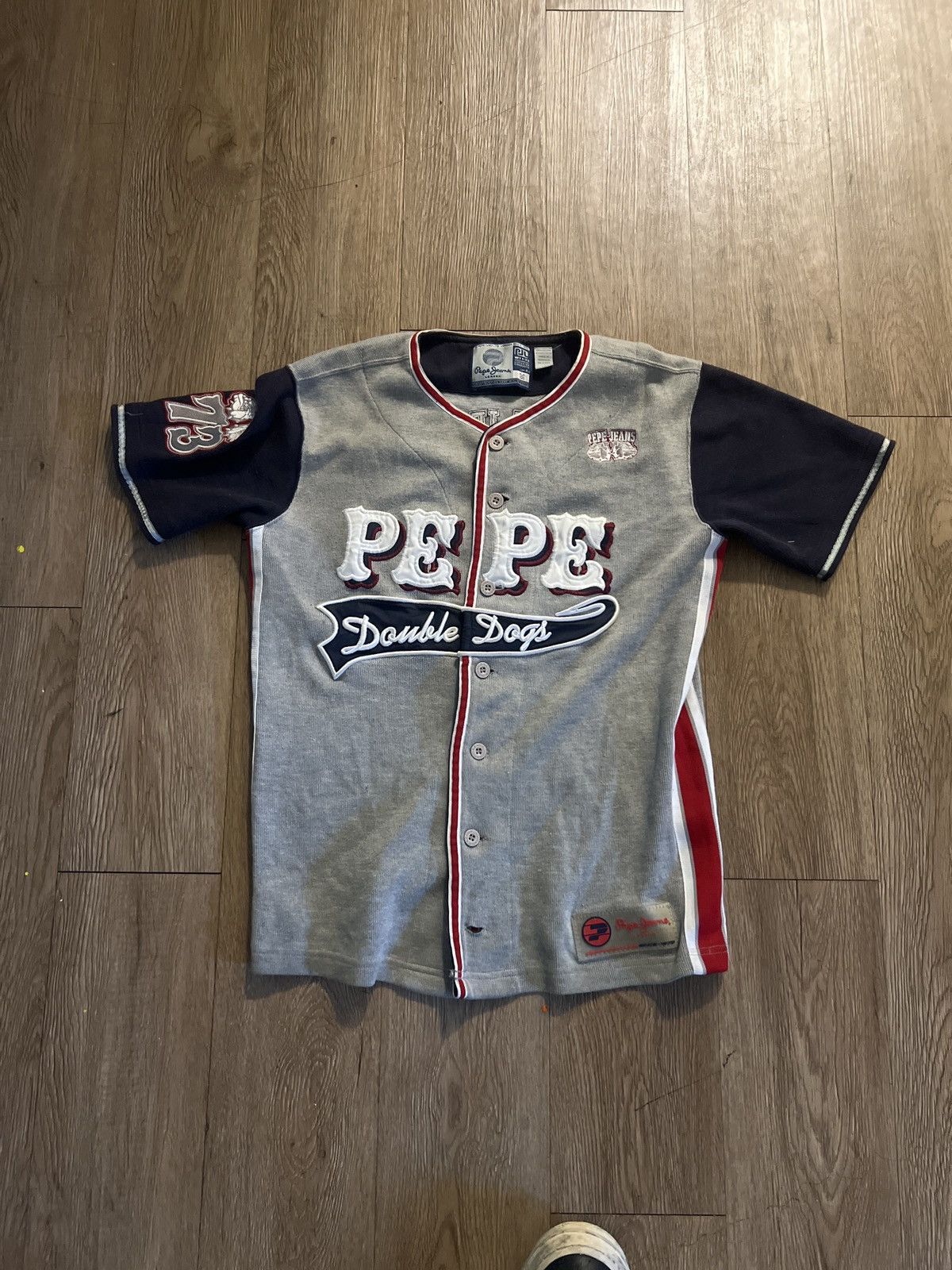 Pepe Jeans Vintage 90’s Pepe Jeans Jnco Style Bulldog Baseball Shirt Size US M / EU 48-50 / 2 - 1 Thumbnail