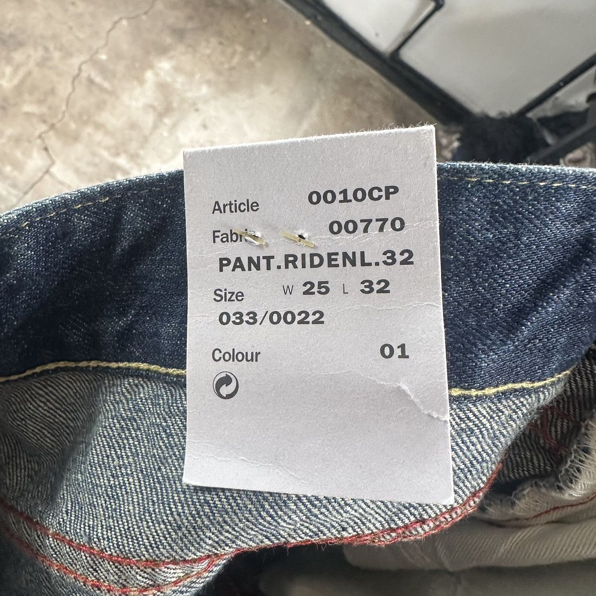 Diesel Y2K Diesel Denim Flared Jeans Vintage 90s Size 25" / US 0 / IT 36 - 9 Thumbnail