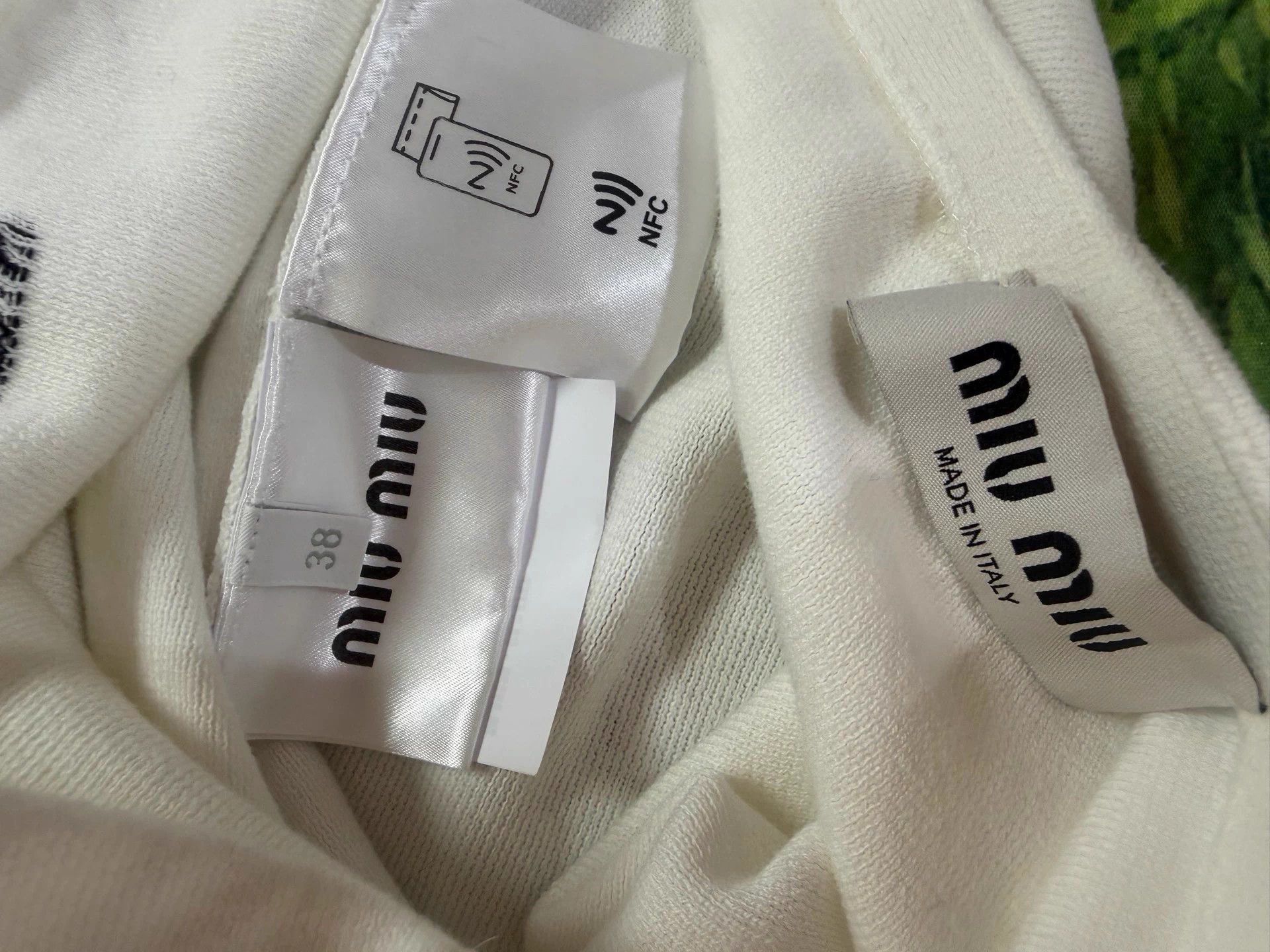 Miu Miu Miu Miu 25FW Knit Bandeau Top/Skirt 38 Size XS / US 0-2 / IT 36-38 - 4 Thumbnail