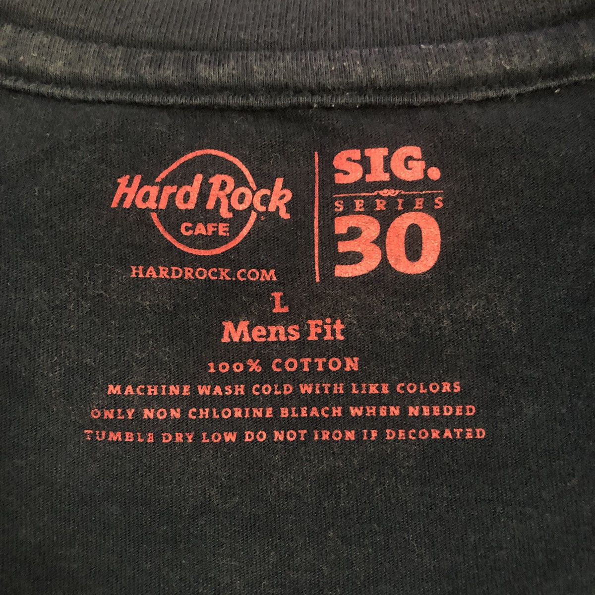 Hard Rock Cafe HARD ROCK CAFE x U2 Uyeno Eki Tokyo Store Edition Tee Shirt Size US L / EU 52-54 / 3 - 6 Thumbnail