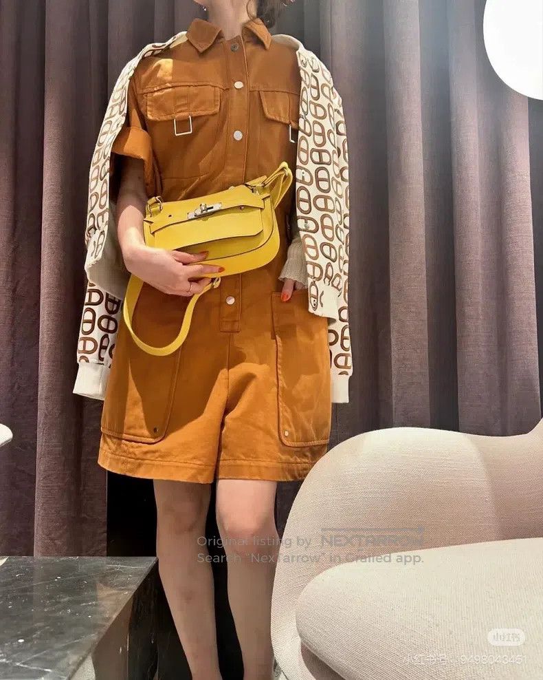 Hermes Hermes White Pig Nose Pattern Long Sleeve Stand Collar Bas Size XS / US 0-2 / IT 36-38 - 9 Thumbnail