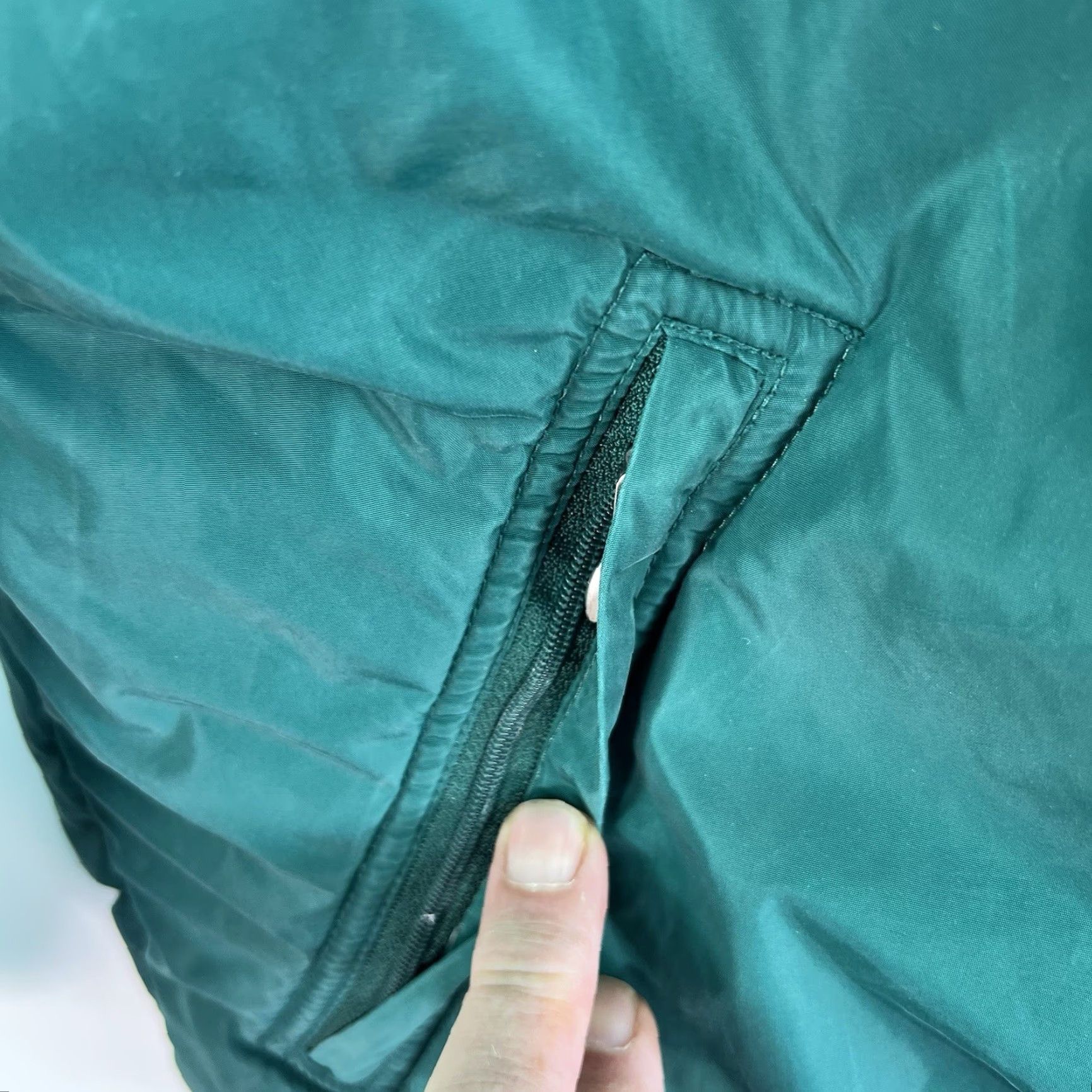 Adidas VINTAGE adidas Reversable Hooded Full Zip Med Weight Jacket Mens XL Green/Blue Size US XL / EU 56 / 4 - 4 Thumbnail