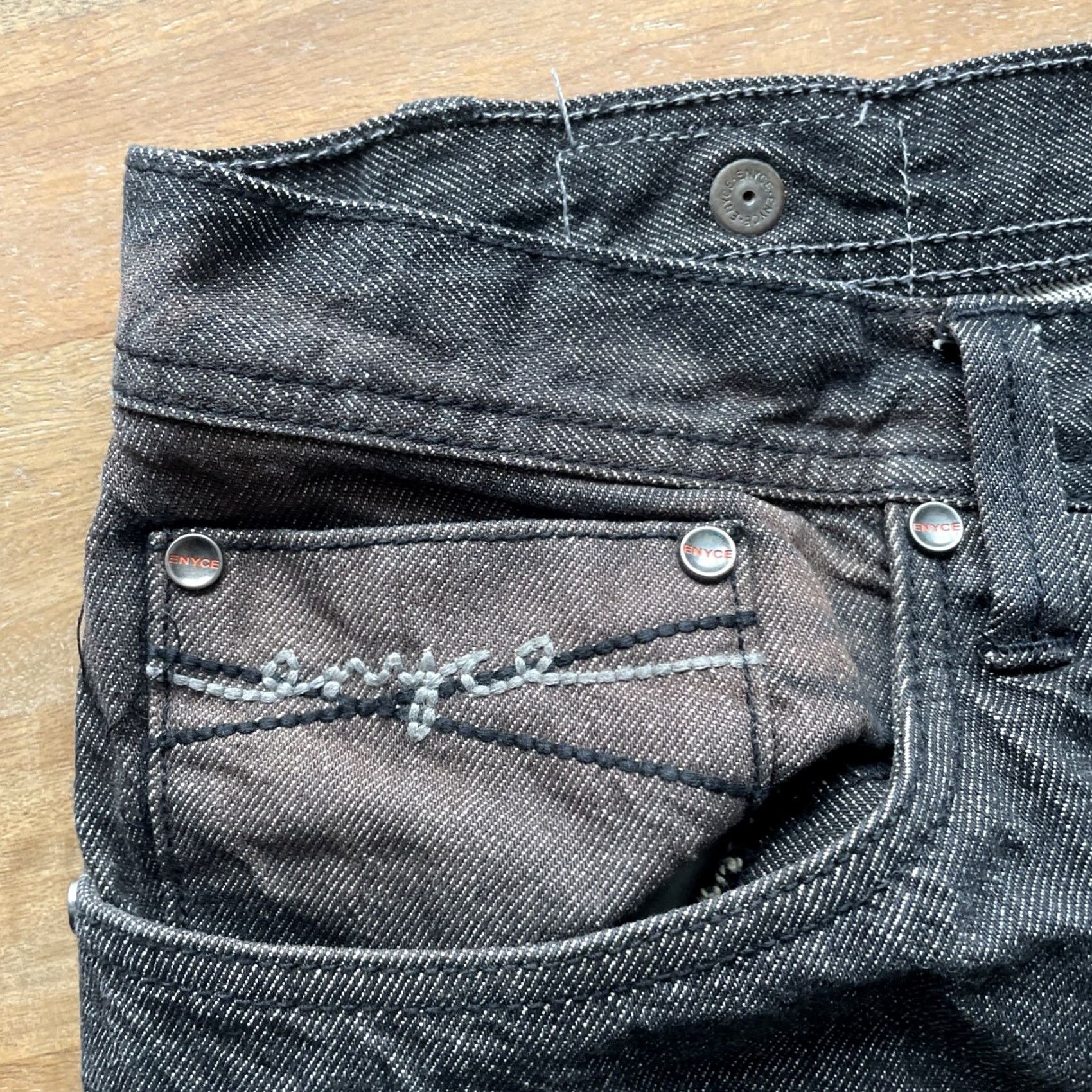 Enyce VINTAGE Enyce Jeans Mens Jeans 42x33 Baggy Hip Hop Skater Embroidered Logo Black 90s Y2K City Grunge Hip Hop Mens Jeans Size US 42 / EU 58 - 7 Thumbnail