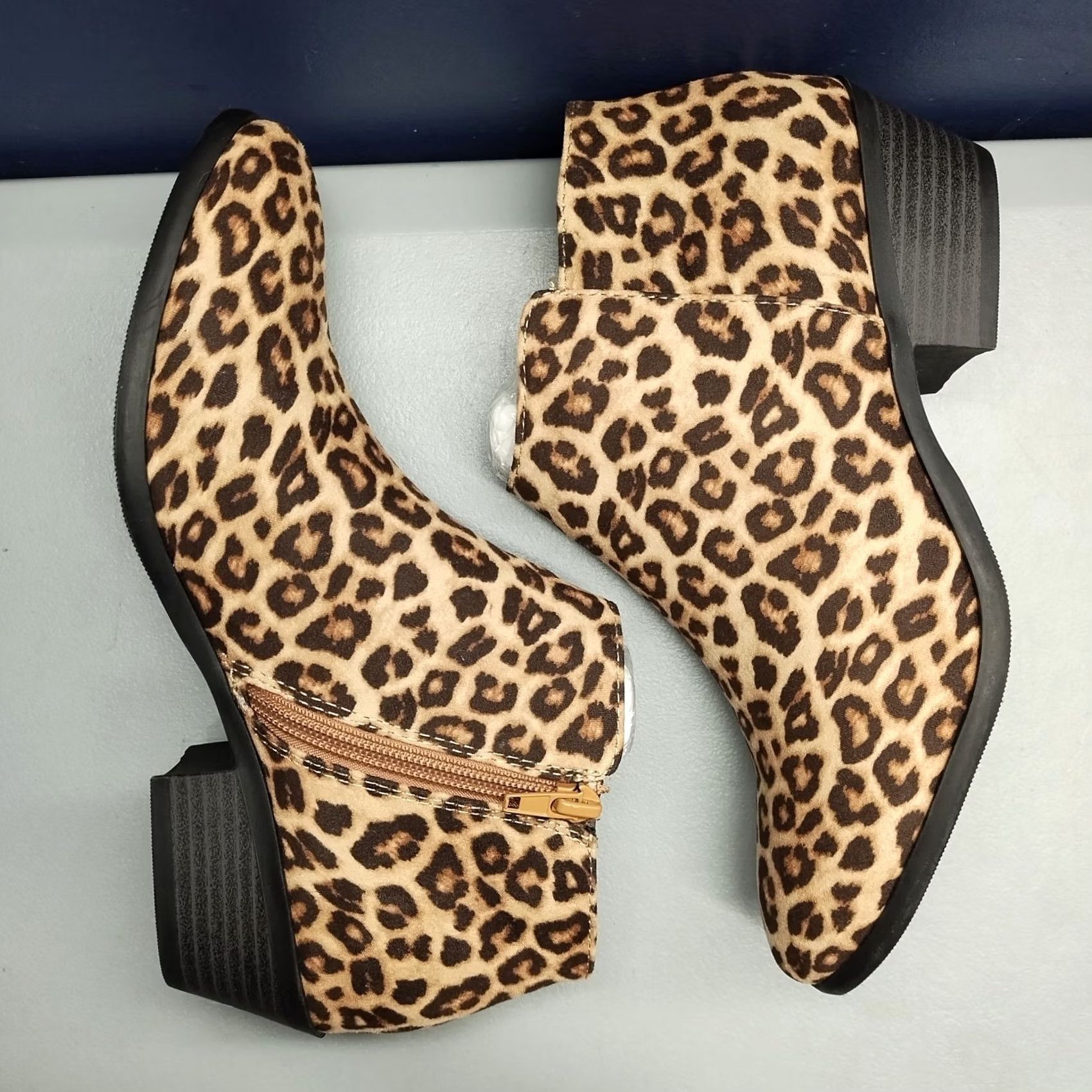 Vintage Soda Womens Size 7 Multi Cheetah Print Ankle Boots Block Heel Side Zip NWOB Shoes Size US 7 / IT 37 - 3 Thumbnail
