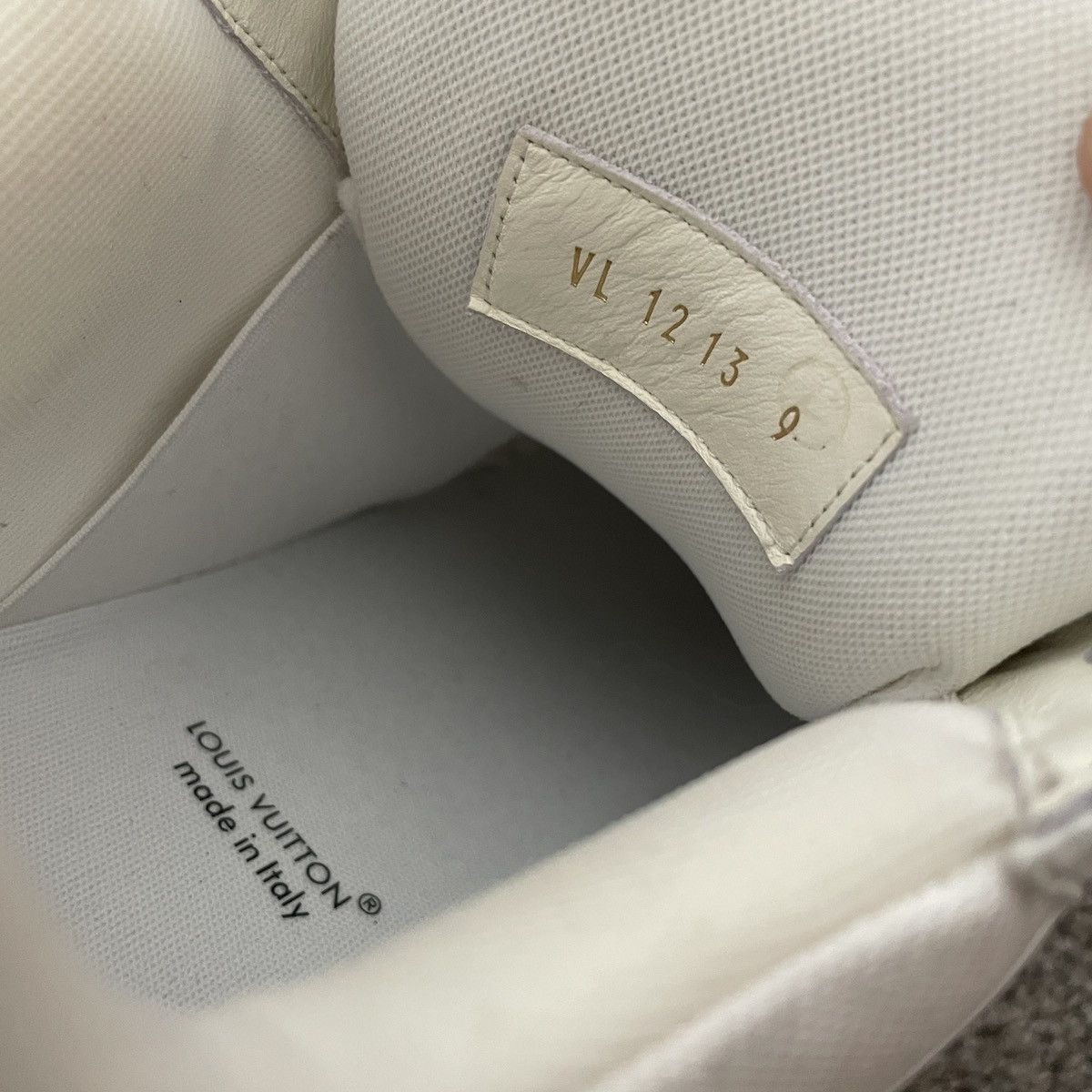 Louis Vuitton LOUIS VUITTON MAXI TRAINER Size US 9 / EU 42 - 10 Thumbnail