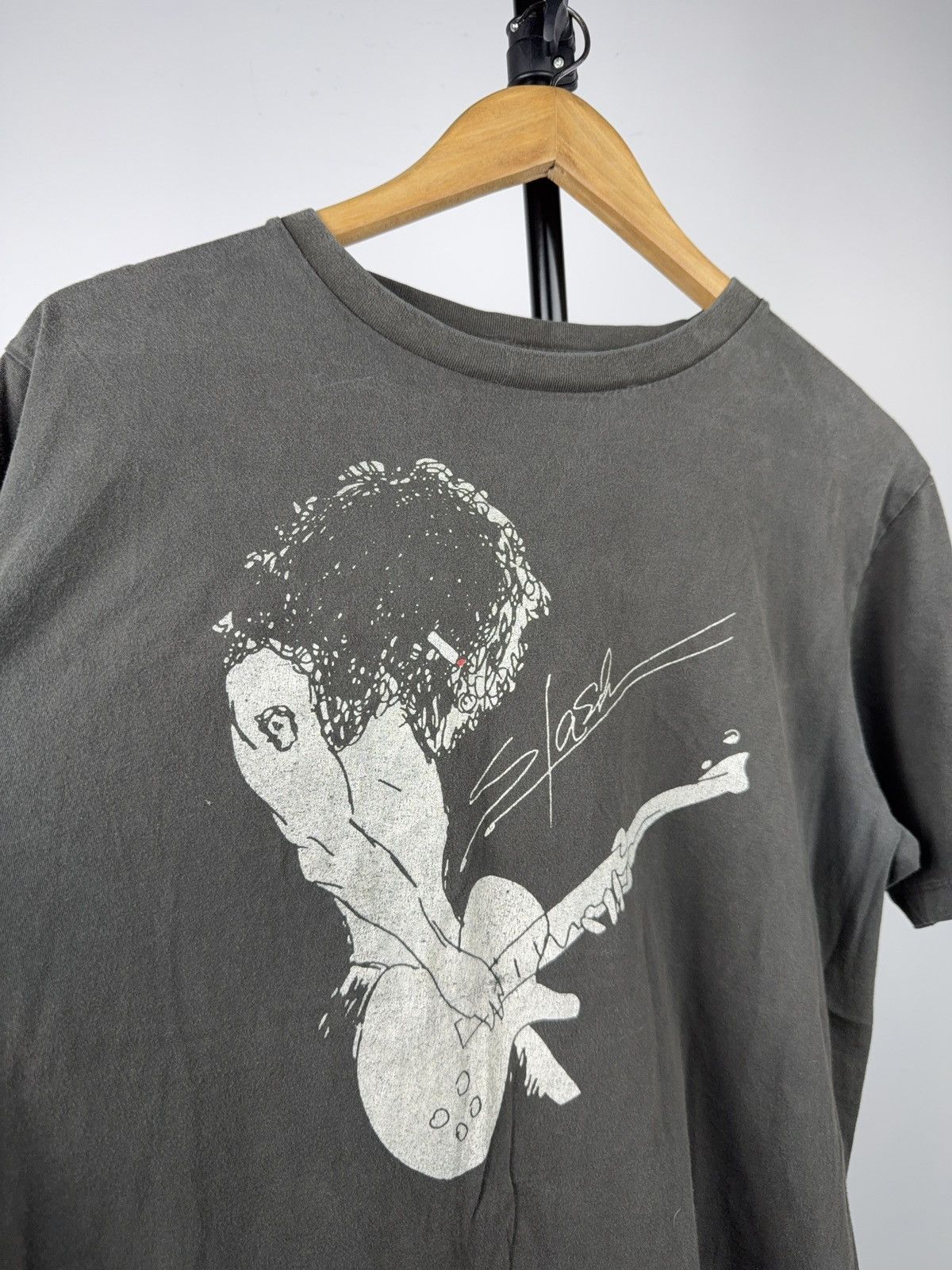 Guns N' Roses 00s Slash Guitarist Graphic Tee Guns N’ Roses Style Vintage Size US M / EU 48-50 / 2 - 4 Thumbnail