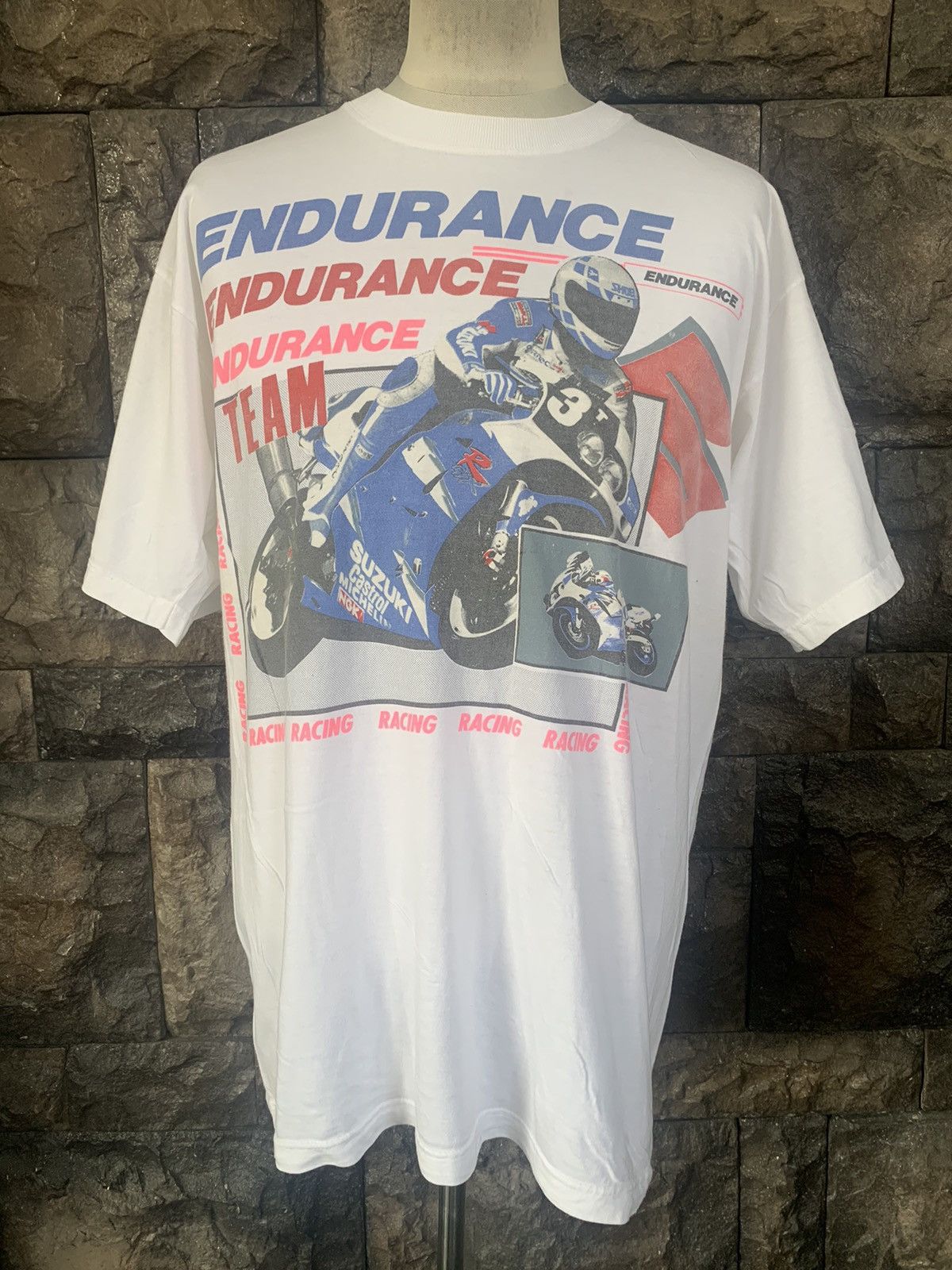 Vintage Vintage Team Suzuki Endurance Racing GSX R1000 T shirt Size US L / EU 52-54 / 3 - 1 Thumbnail