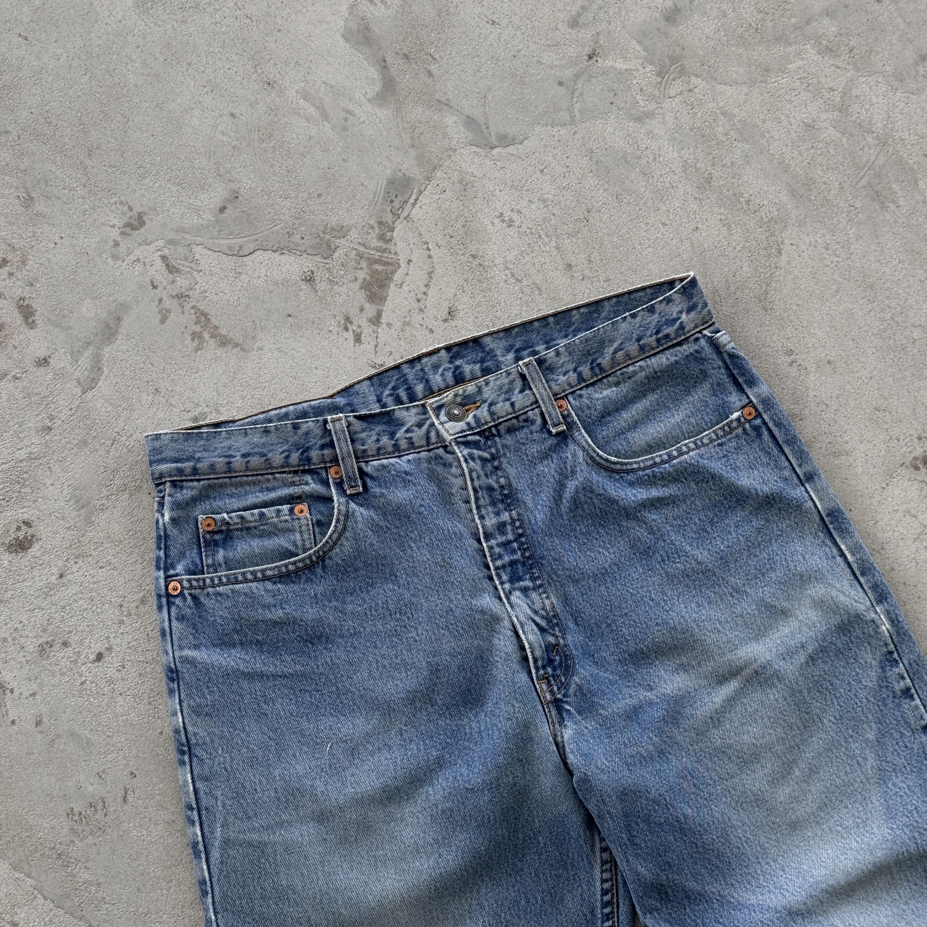 Levi's Vintage Levi's 615 Orange Tab Blue Denim Jeans W36 L32 Size US 30 / EU 46 - 4 Thumbnail