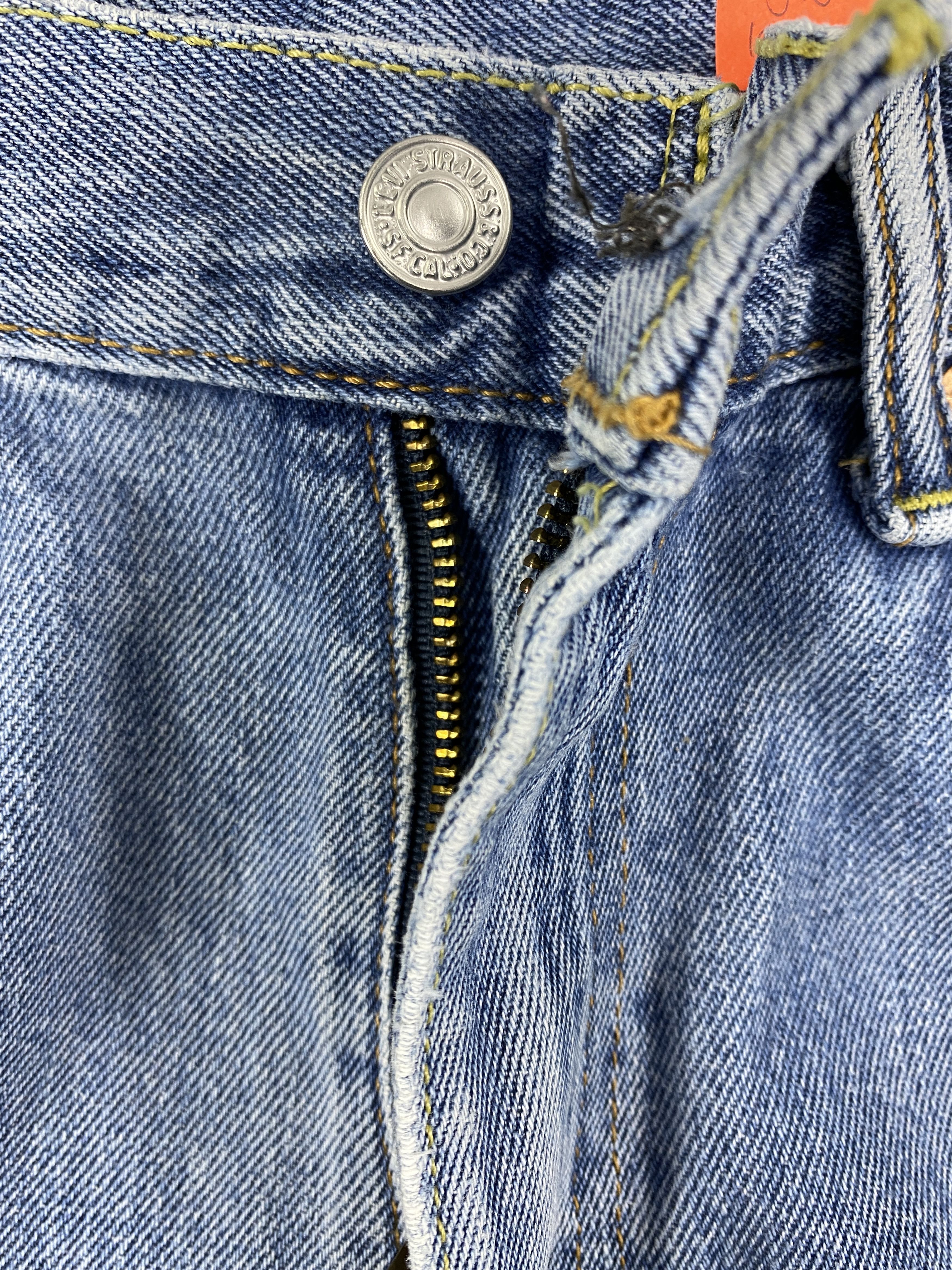 Levi's Mid Blue Vintage Levi's 550 Jeans 34x32.5 Denim -JN1996 Size US 34 / EU 50 - 6 Thumbnail