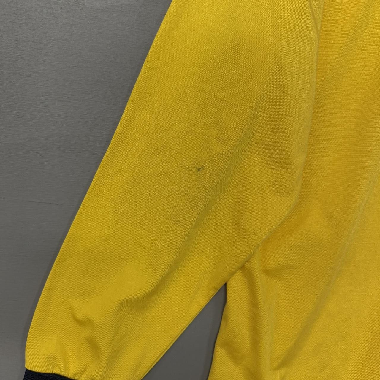 Nike Vintage Nike Michigan Wolverines Long Sleeve Shirt Medium Size US M / EU 48-50 / 2 - 7 Thumbnail