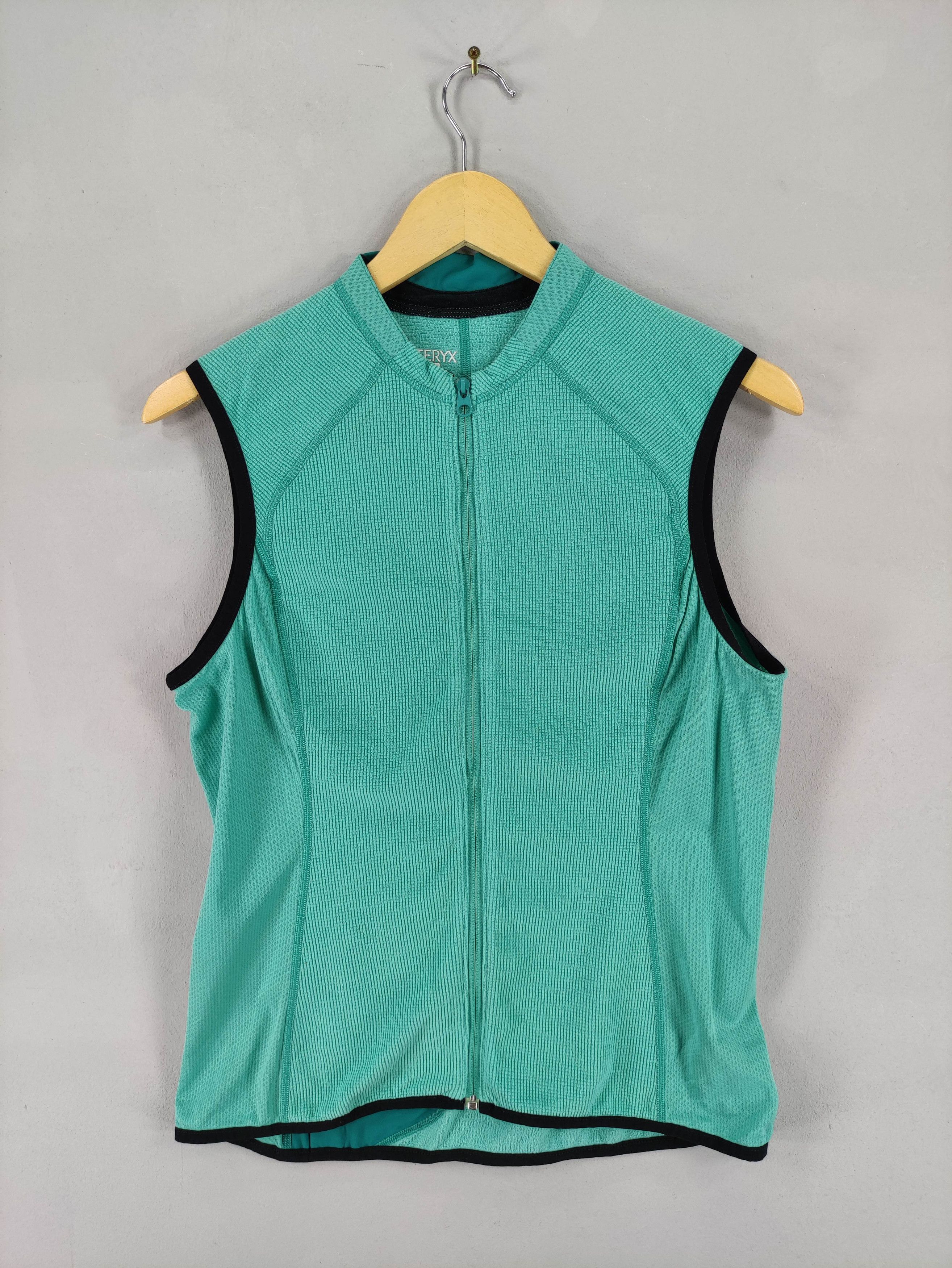 Vintage Arcteryx Sport Vest Zipper