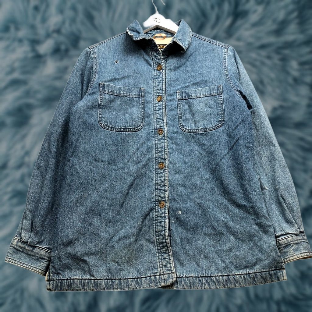Vintage VINTAGE Woolrich Denim Sherpa Lined Shirt Jacket Womens Small S Long Sleeve Pockets Blue Size S / US 4 / IT 40 - 1 Thumbnail
