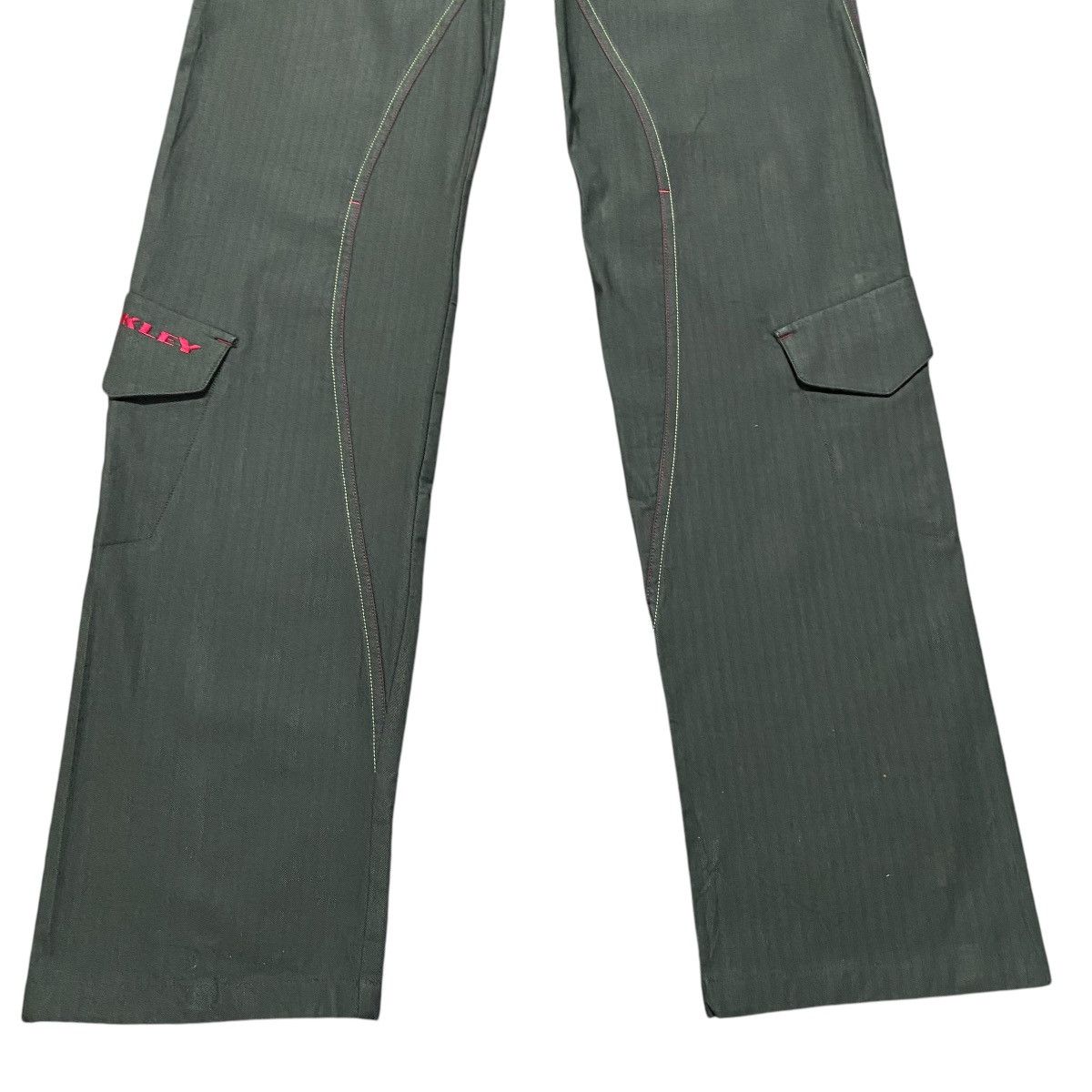 Oakley Vintage Oakley Cargo Pants Size US 31 - 7 Thumbnail