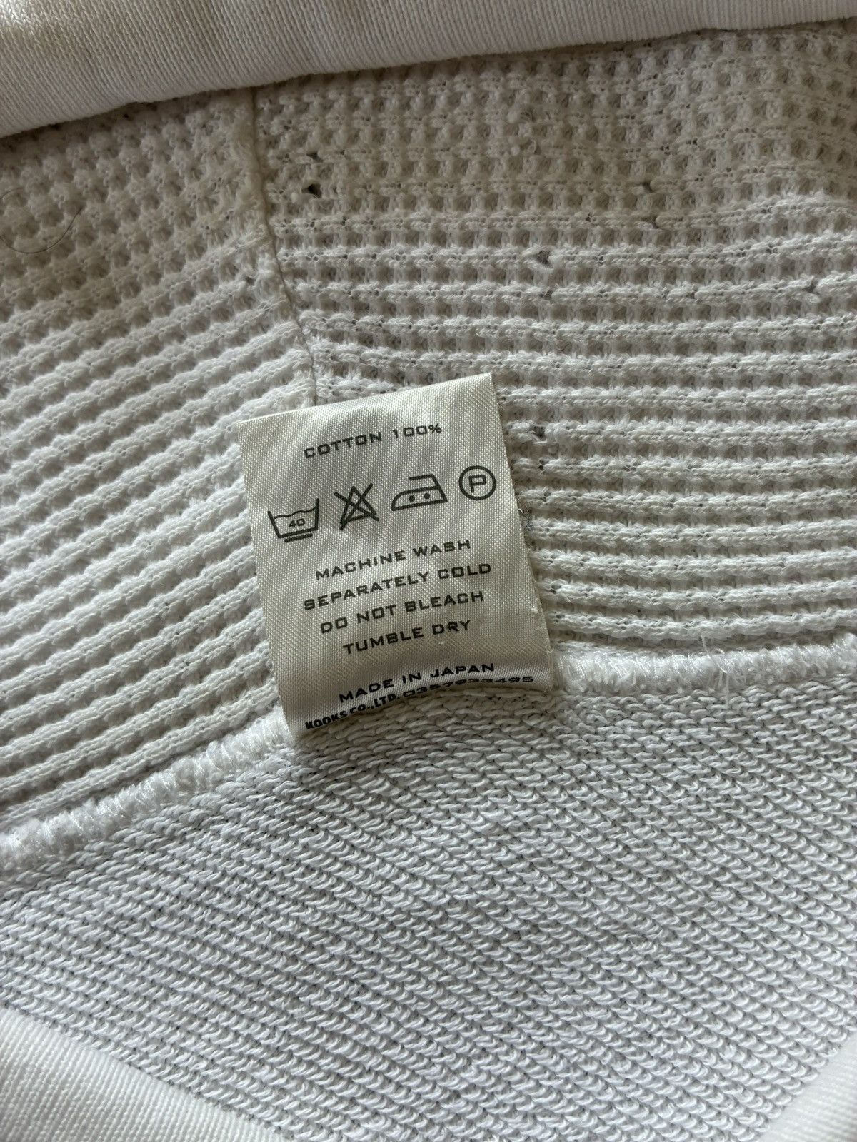 Number (N)ine number (n)ine aw01 short sleeve emblem hoodie Size US L / EU 52-54 / 3 - 8 Thumbnail