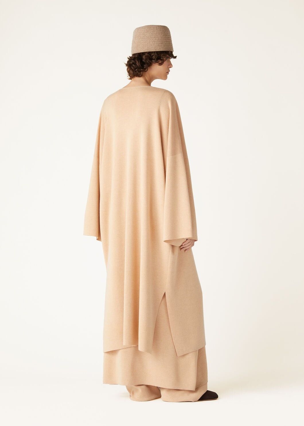 Loro Piana o1w1db10825 FAO4507 Cocooning Cardigan in Camel Size L / US 10 / IT 46 - 5 Thumbnail