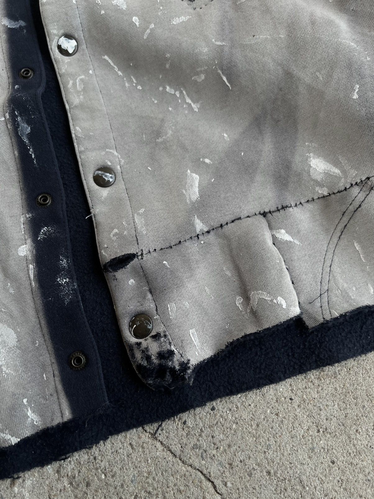 Vintage Thrashed Vintage Sweatshirt Size US L / EU 52-54 / 3 - 5 Thumbnail