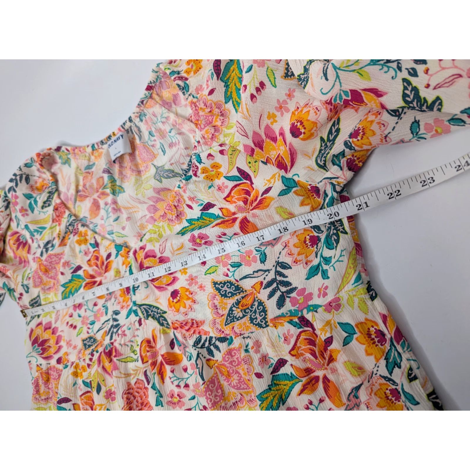 Old Navy **Old Navy Womens Size Large Multicolor Flared V-Neck Long Sleeve Top** User: Old Navy Womens Size Large Multicolor Flared V-Neck Long Sleeve Top Size L / US 10 / IT 46 - 6 Thumbnail