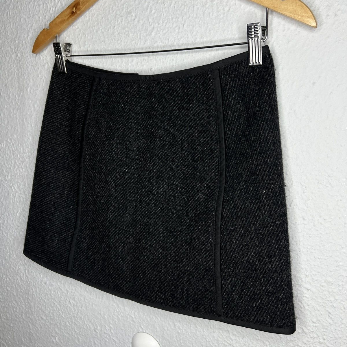 Prada Prada Mini Skirt Nylon Wool Riri Zipper Size 27" / US 4 / IT 40 - 3 Thumbnail