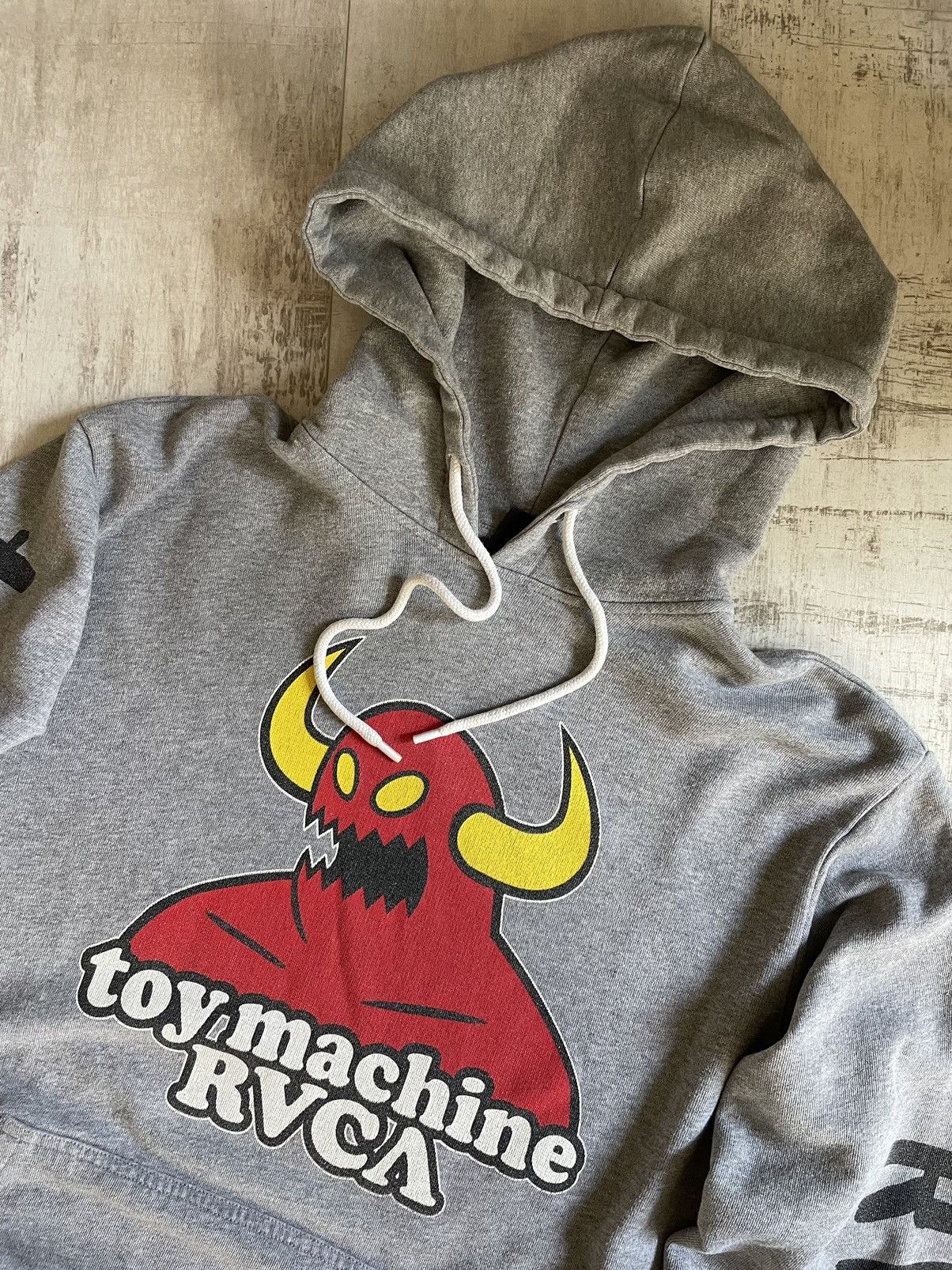 RVCA × Toy Machine × Vintage Toy Machine x RVCA Hoodie Logo Skateboards Size US M / EU 48-50 / 2 - 3 Thumbnail