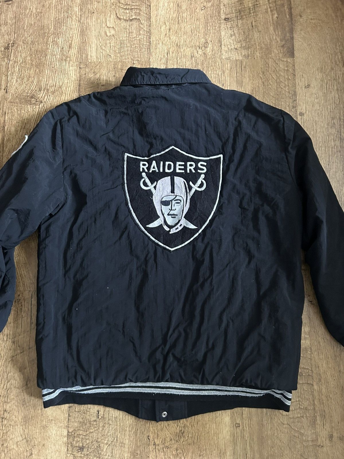 NFL Vintage Los Angeles Raiders NFL Coach Jacket Big Back Logo Size US L / EU 52-54 / 3 - 7 Thumbnail