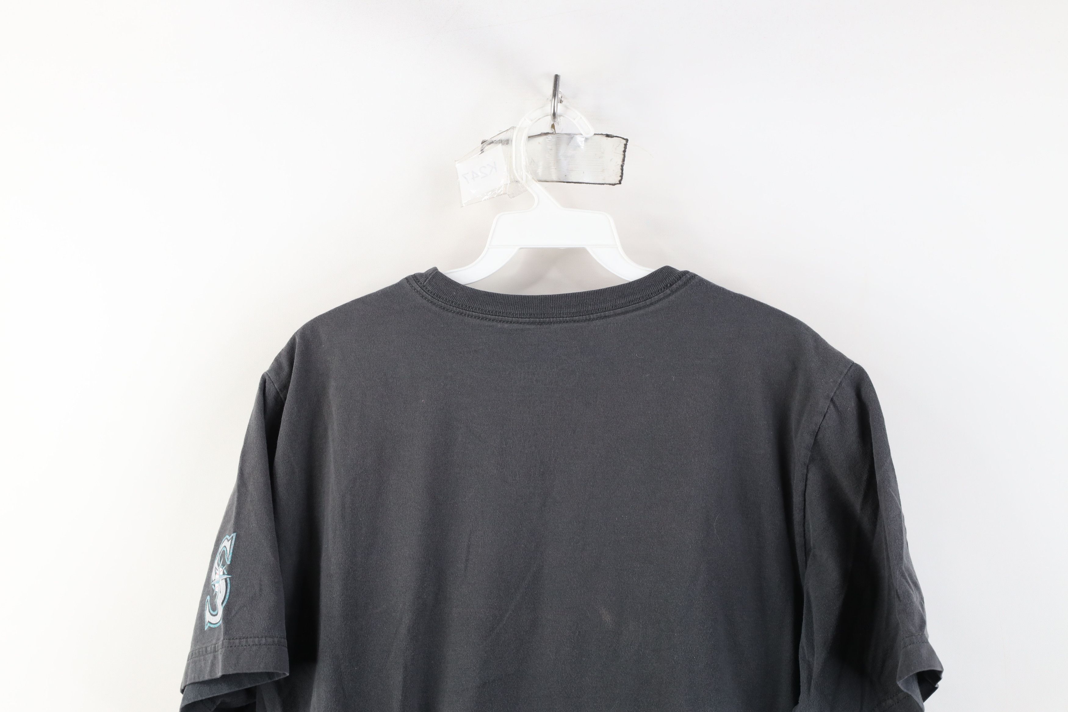 Nike Vintage Y2K Nike Swoosh Seattle Mariners Baseball T-Shirt Size US L / EU 52-54 / 3 - 14 Thumbnail