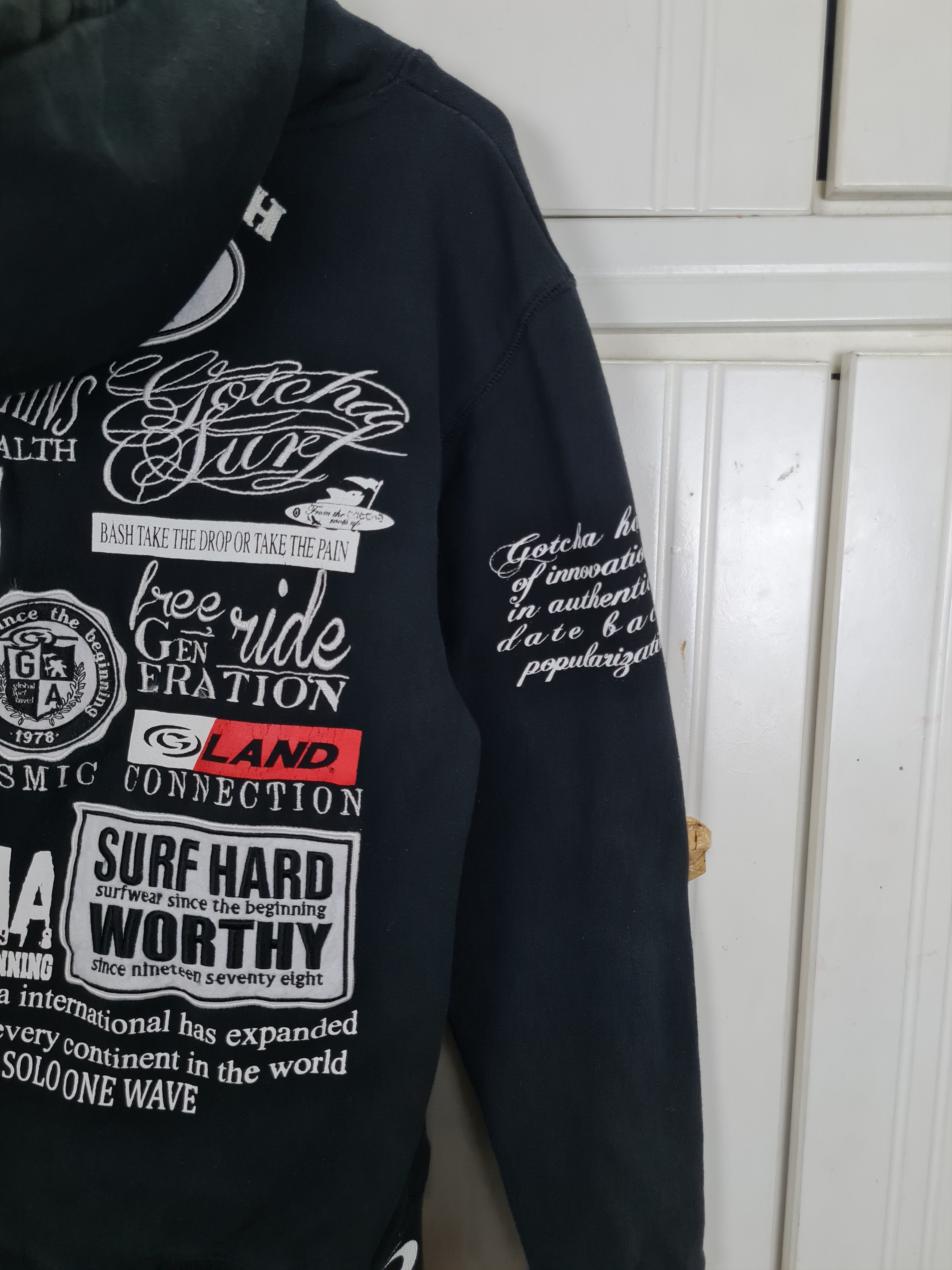 Gotcha × Vintage Vintage Gotcha Surf Hoodie Pullover Size US M / EU 48-50 / 2 - 5 Thumbnail