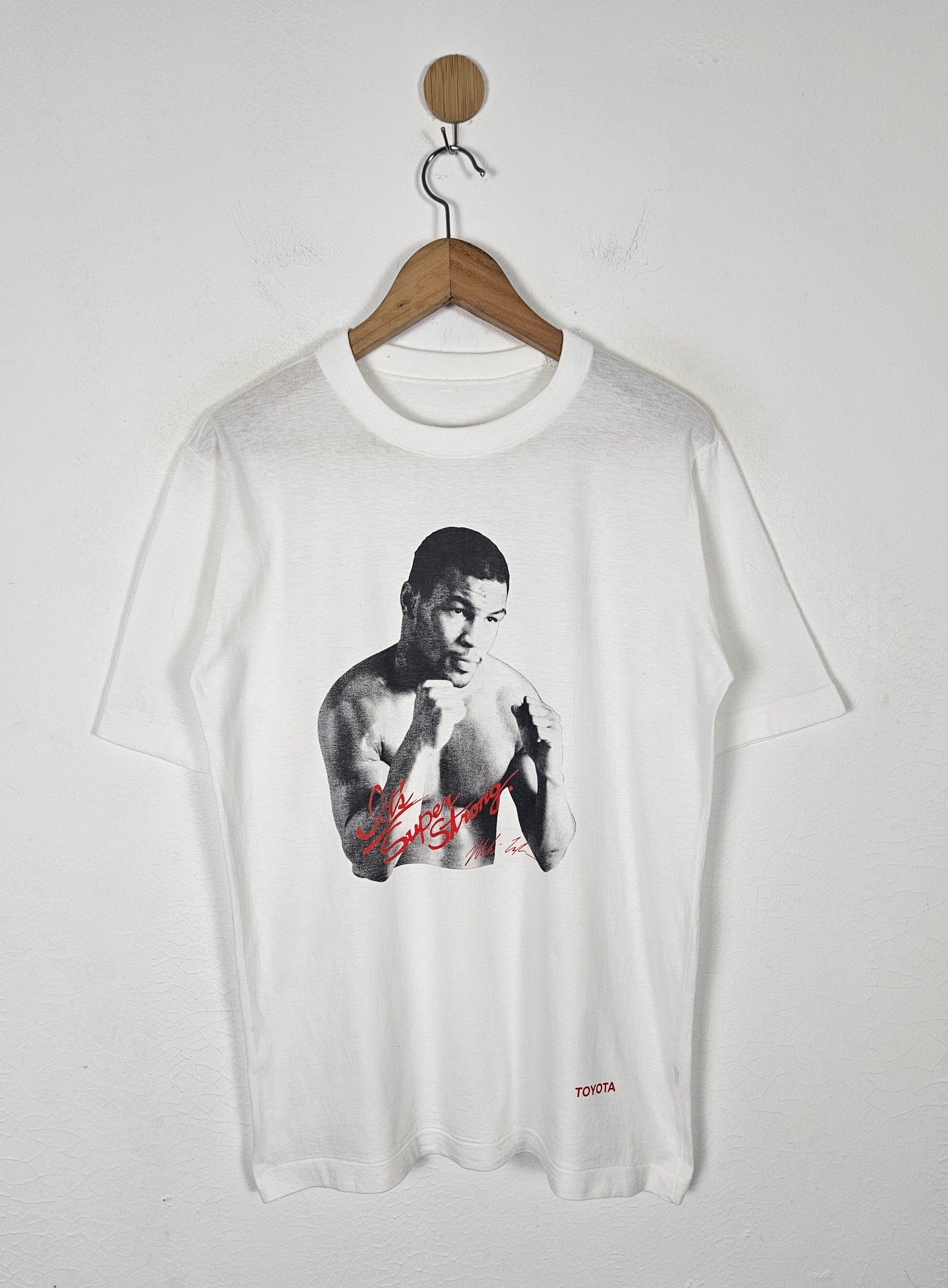 Vintage Vintage 90s Mike Tyson America Legend Boxer Iron Mike shirt Size US M / EU 48-50 / 2 - 1 Thumbnail