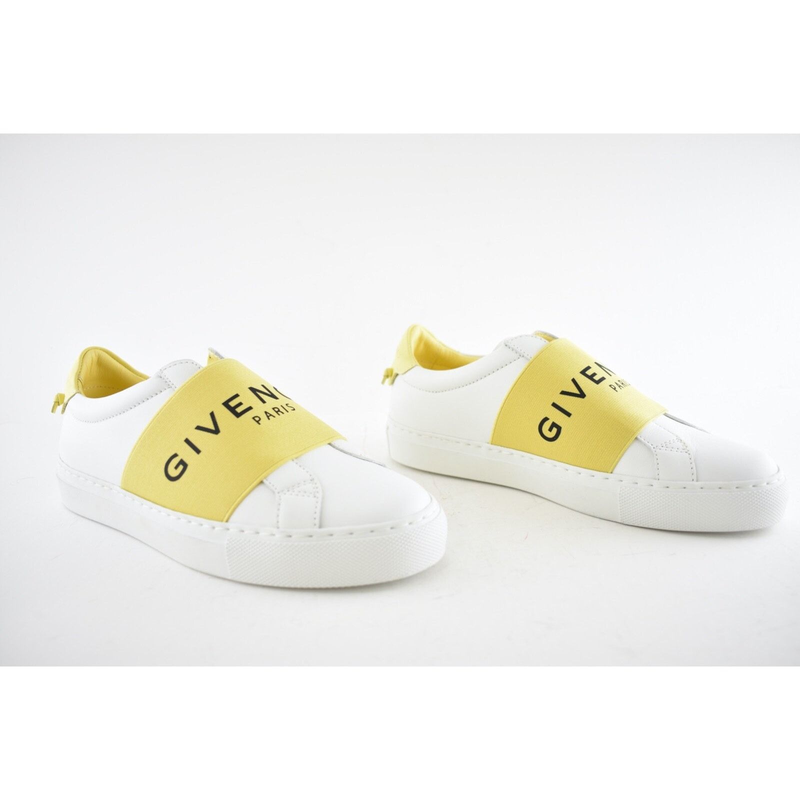 Givenchy Givenchy Urban Street Black Logo Strap Low Top Flat Sneaker Size US 5 / IT 35 - 4 Thumbnail