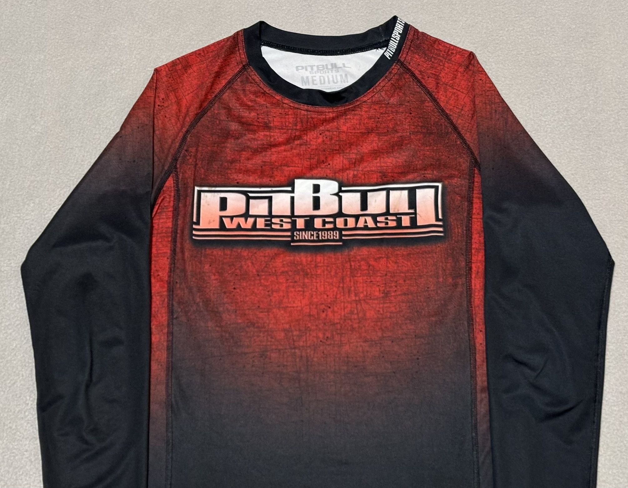 Other Rashguard Pit Bull West Coast size. M Size US M / EU 48-50 / 2 - 6 Thumbnail