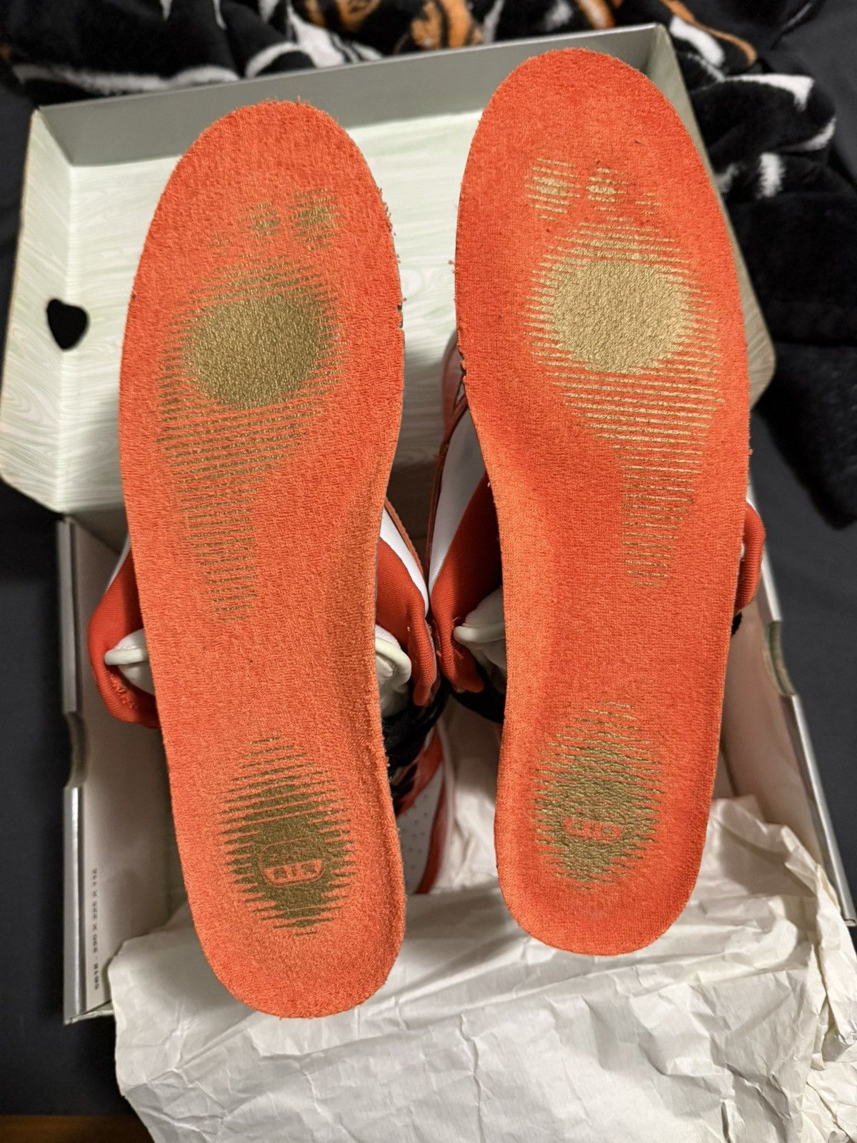 Nike × Supreme Supreme Dunk High Orange Stars Size US 10 / EU 43 - 10 Thumbnail