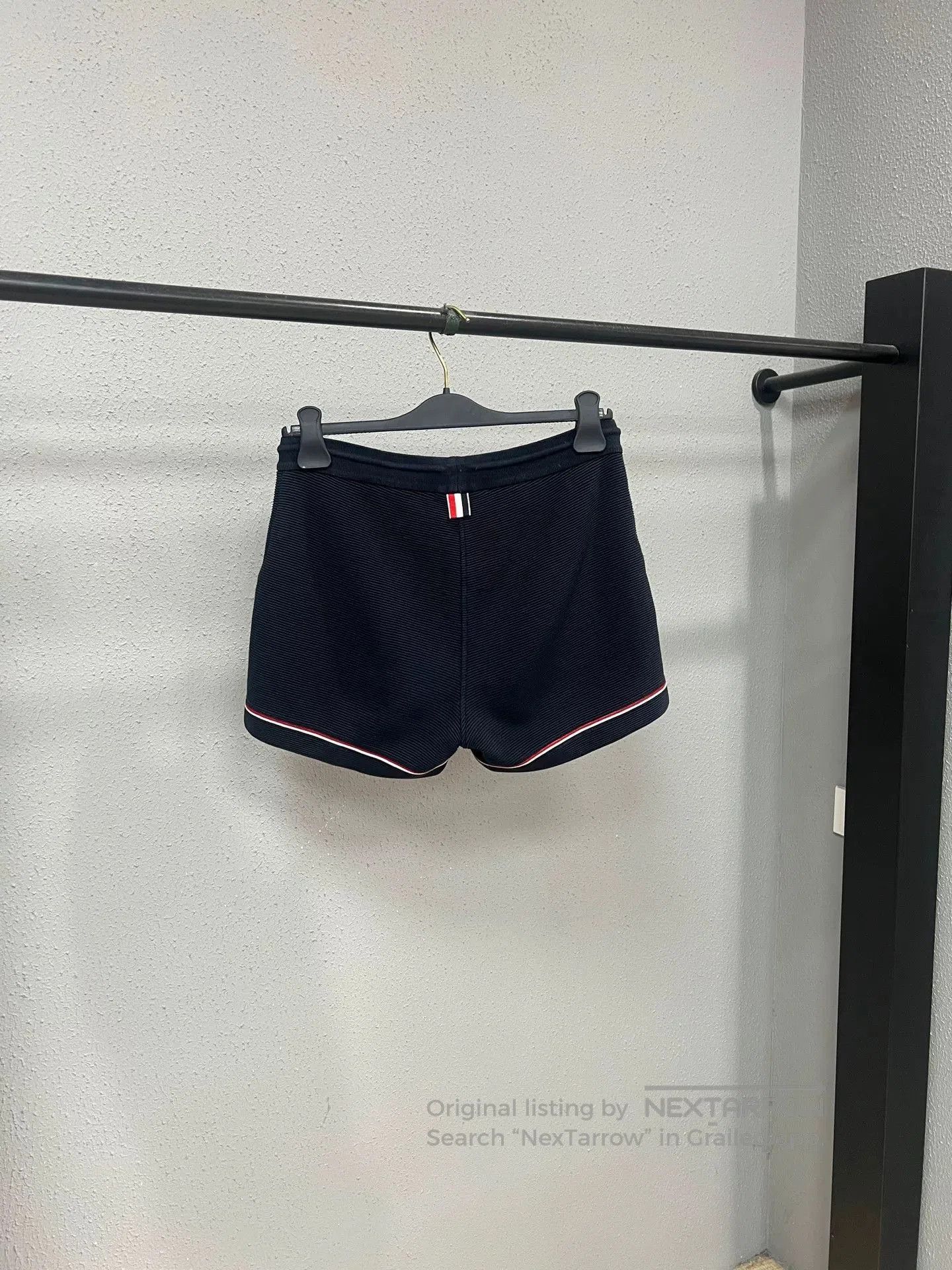 Thom Browne Thom Browne Shorts. Size US 32 / EU 48 - 2 Thumbnail