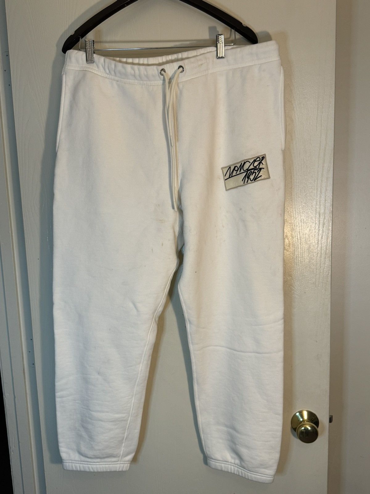 Moncler Moncler 1952 Jogger Trouser Size US 34 / EU 50 - 1 Thumbnail