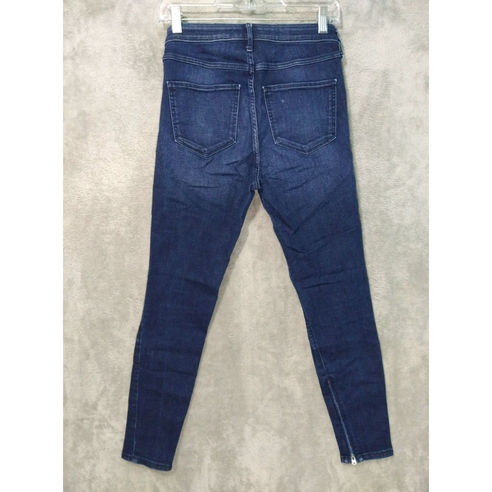 Vintage Abercrombie Jeans Womens 6 Blue Denim Skinny Distressed Ankle Zip Stretch Size 28" / US 6 / IT 42 - 2 Thumbnail