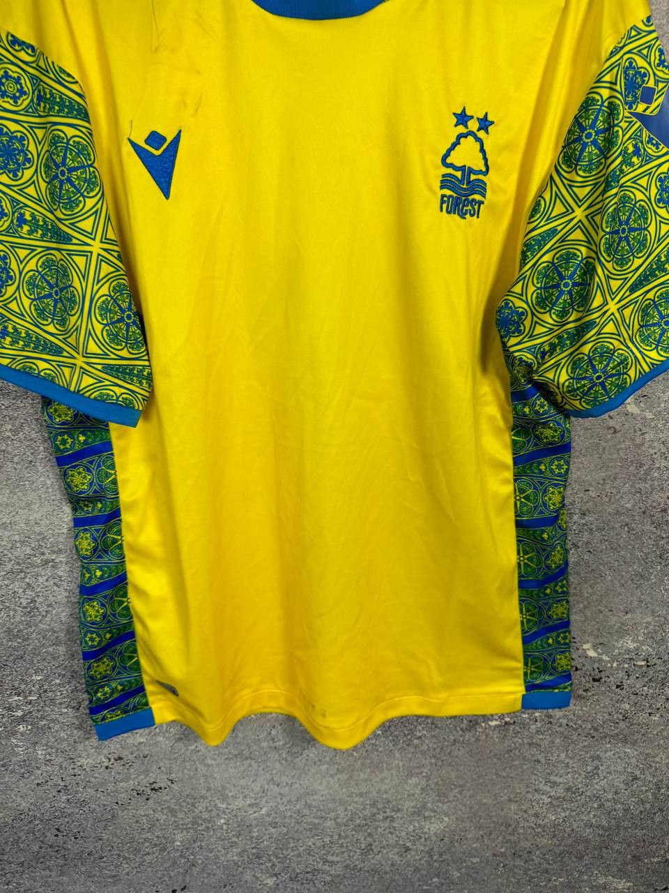 Macron × Vintage Vintage Nottingham Forest 2022/23 Macron Soccer Jersey Size US L / EU 52-54 / 3 - 5 Thumbnail