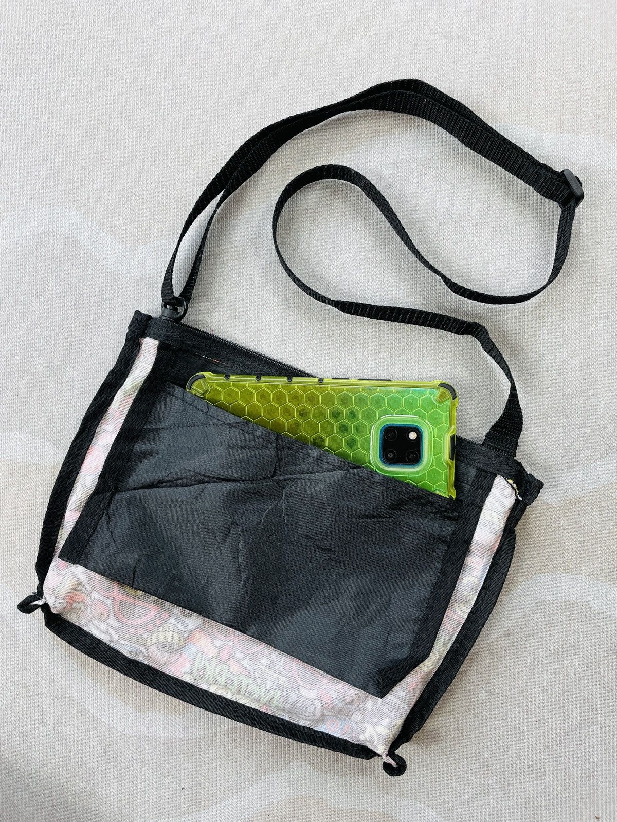 Hysteric Glamour Hysteric Glamour Hysteric Mini Fullprint Sling Bag (BA7) Size ONE SIZE - 8 Thumbnail