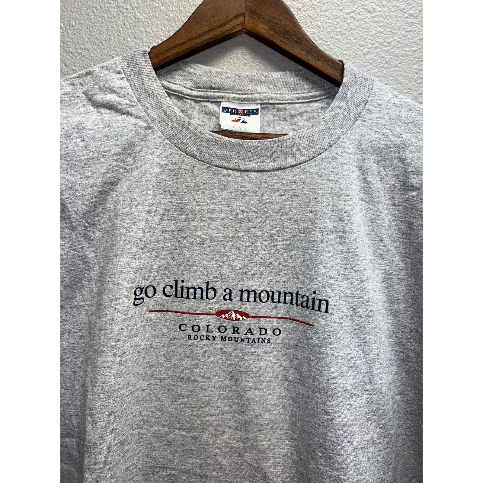 Jerzees Vintage Rocky Mountains Shirt Go Climb A Mountain Tee XL Size US XL / EU 56 / 4 - 3 Thumbnail