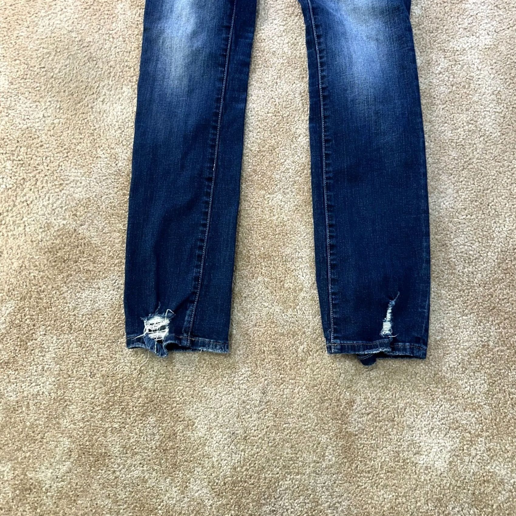 Buckle Black Buckle Black Jeans Women 26x32 Blue Denim Mid Rise 5-Pocket Stretch Bootcut Regular Size Type Jeans Waist 26 in Blues Womens Size 26" / US 2 / IT 38 - 2 Thumbnail