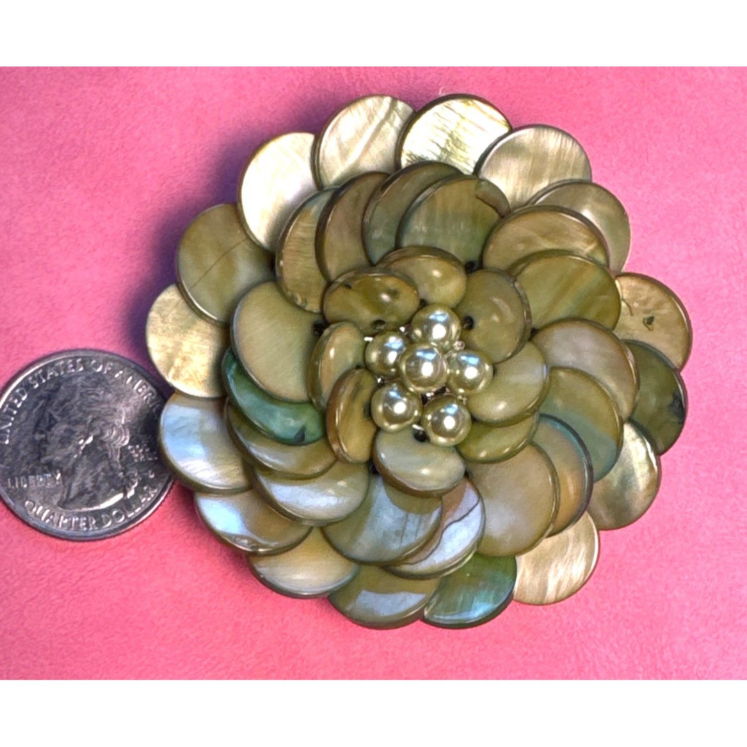 Vintage Abalone Mother of Pearl Dahlia Cluster Flower Brooch Green Size ONE SIZE - 6 Thumbnail