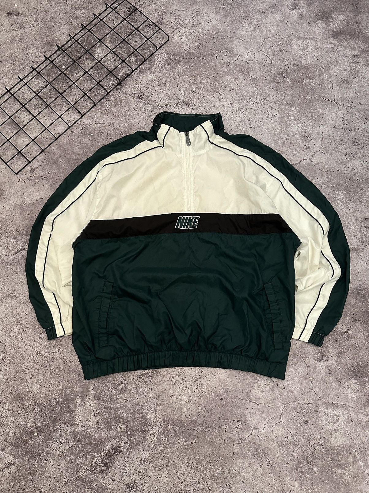 image of Crazy Anorak Big Logo Nike Nylon Drill Y2K in Green/White, Men's (Size Large)