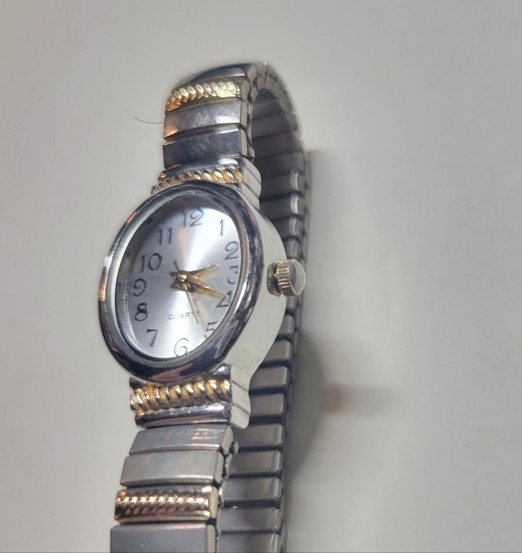 Other Vintage 2 Tone Japanese Movement Quartz Stretch Watch Size ONE SIZE - 3 Thumbnail