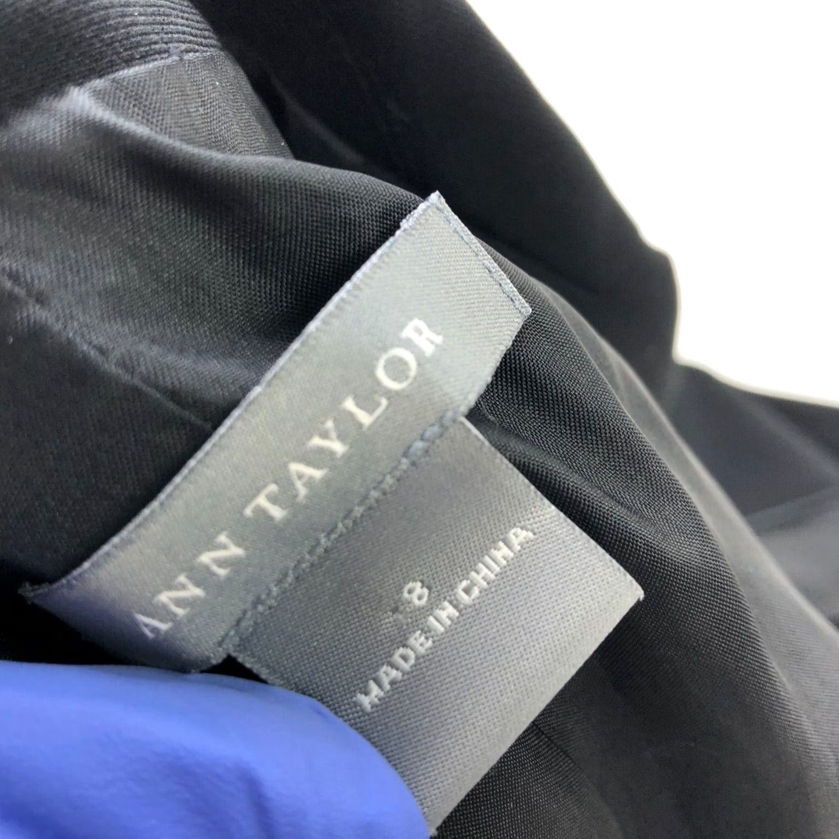 Ann Taylor Ann Taylor Blazer 8 Black Womens Three Button Polyester Knit Solid Mid-Length Long Sleeve Career Casual Jacket Size M / US 6-8 / IT 42-44 - 6 Thumbnail