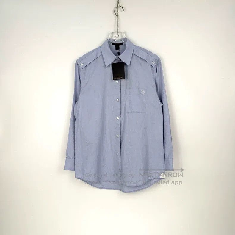 Louis Vuitton Louis Vuitton Blue Embroidered Logo Leather Badge Shirt Size XS / US 0-2 / IT 36-38 - 3 Thumbnail
