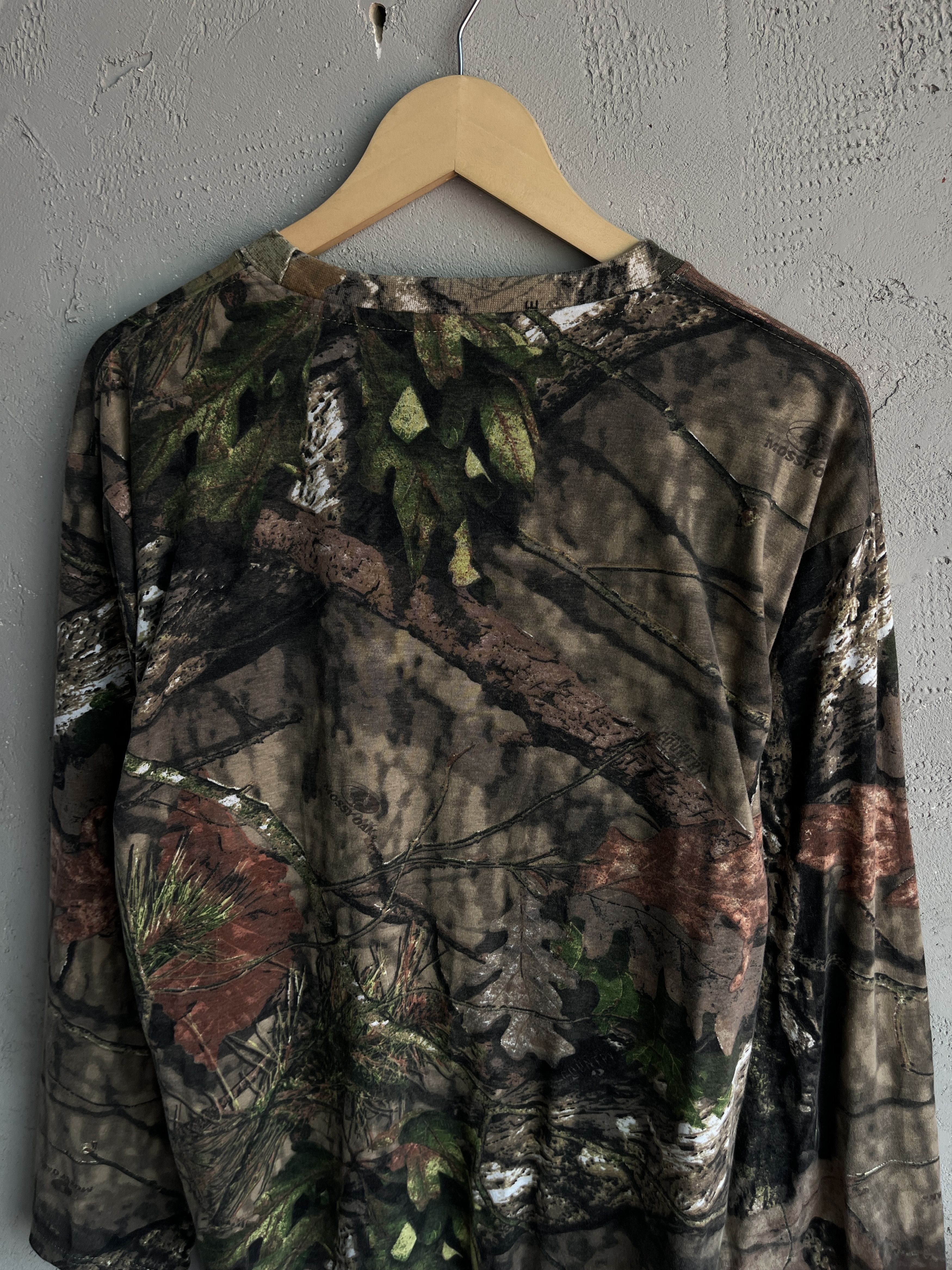 Mossy Oaks Crazy Vintage Y2K Real Tree Camo Long Sleeve T Shirt Unique Size US XL / EU 56 / 4 - 5 Thumbnail